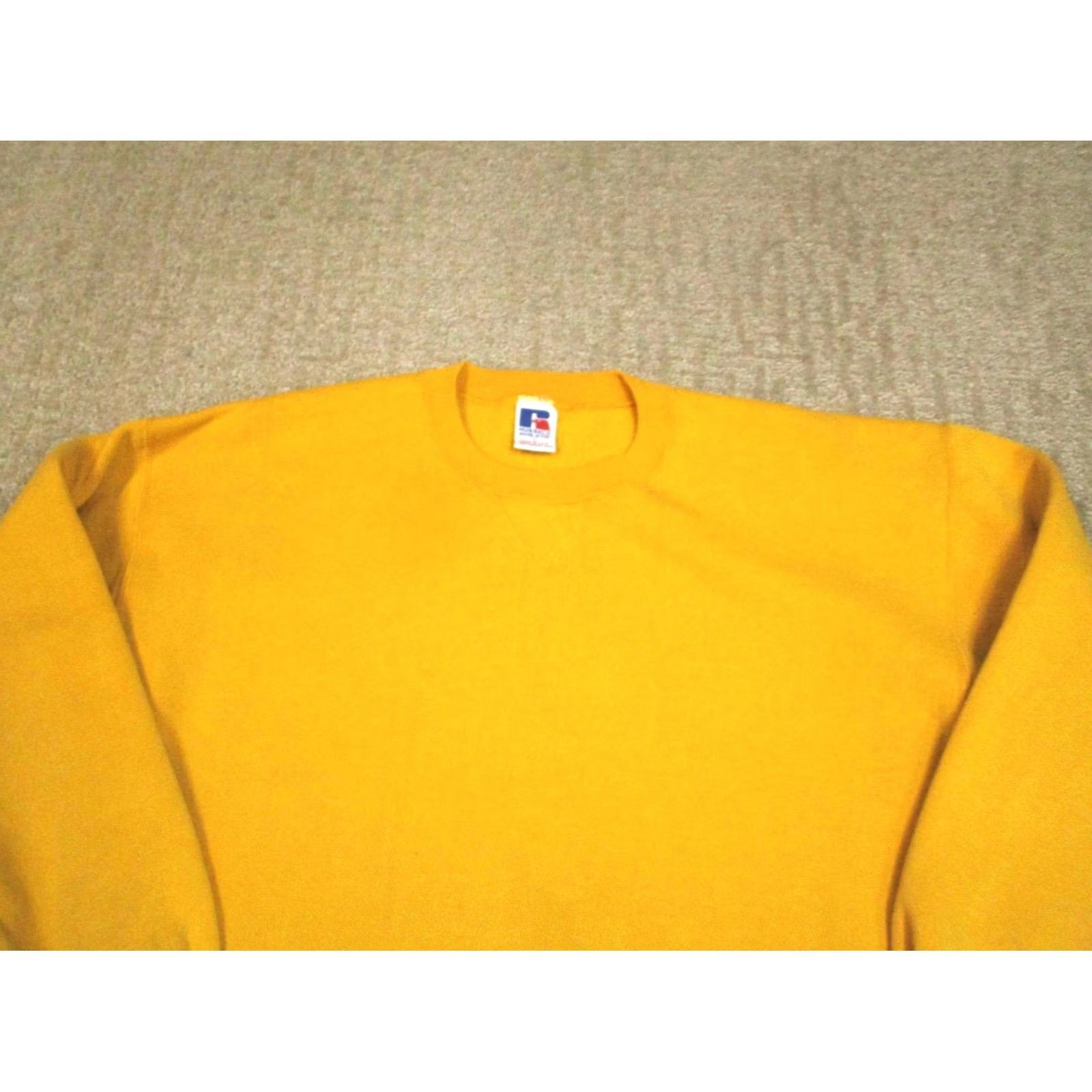 Russell Athletic VINTAGE Russell Athletic Sweatshirt Mens Large Crewneck Pullover USA 90s Yellow Cotton Polyester Knit Logo Sweatshirt Mens 90s Retro USA Size US L / EU 52-54 / 3 - 2 Thumbnail