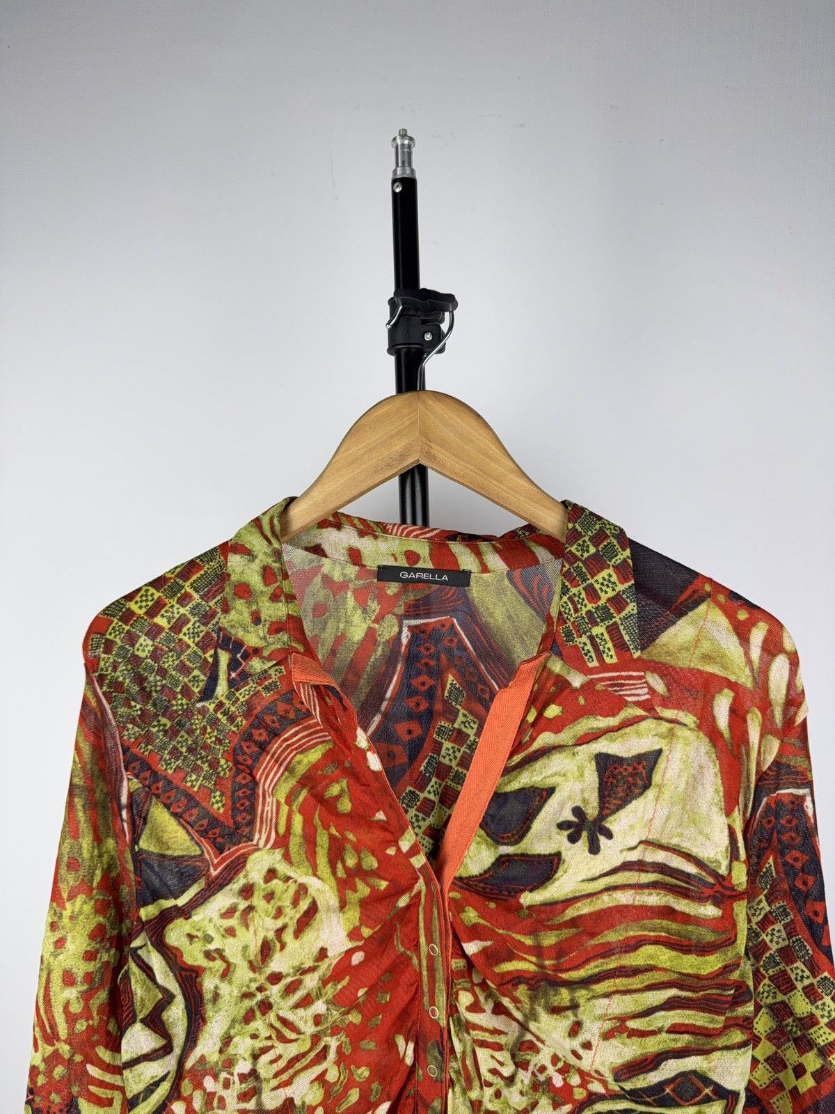 Other Vintage Garella Abstract Mesh Shirt Red Green Print Size M / US 6-8 / IT 42-44 - 2 Thumbnail