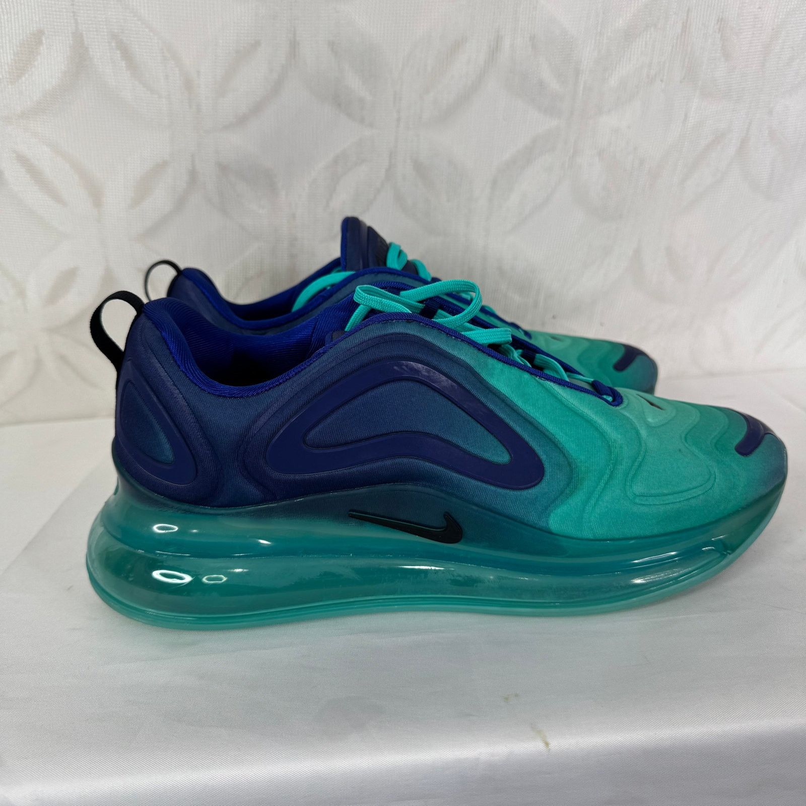 Nike Air Max 720 Mens Size 11.5 Sea Forest Sneakers