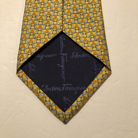 Salvatore Ferragamo SALVATORE FERRAGAMO MEN'S NEW 100%SILK TIE WIDTH: 3 1/2" Size ONE SIZE - 7 Thumbnail