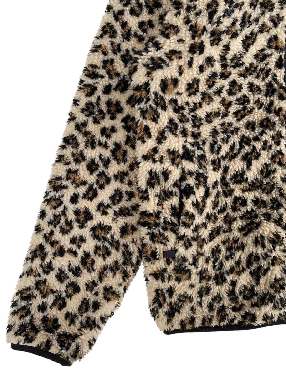 Other EXPLORER Nepa Sherpa Jacket Cheetah Design Size US M / EU 48-50 / 2 - 4 Thumbnail