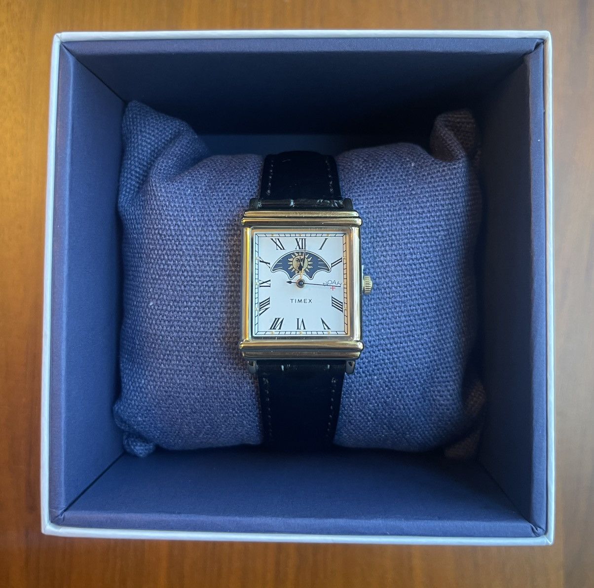 Noah × Timex Noah X Timex Sun And Moon Watch Size ONE SIZE - 3 Thumbnail