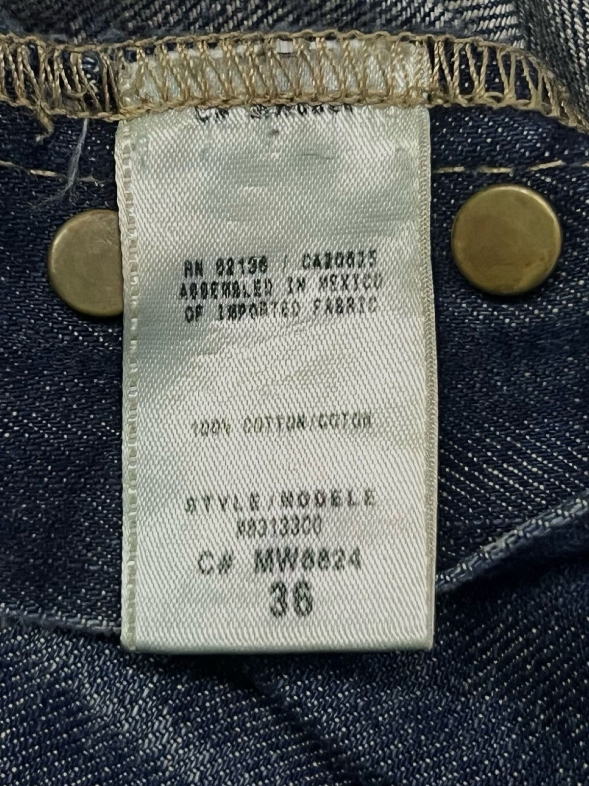 Guess Vintage GUESS Rebel Stretching Denim Jeans Made in USA W37 Size US 37 - 12 Thumbnail