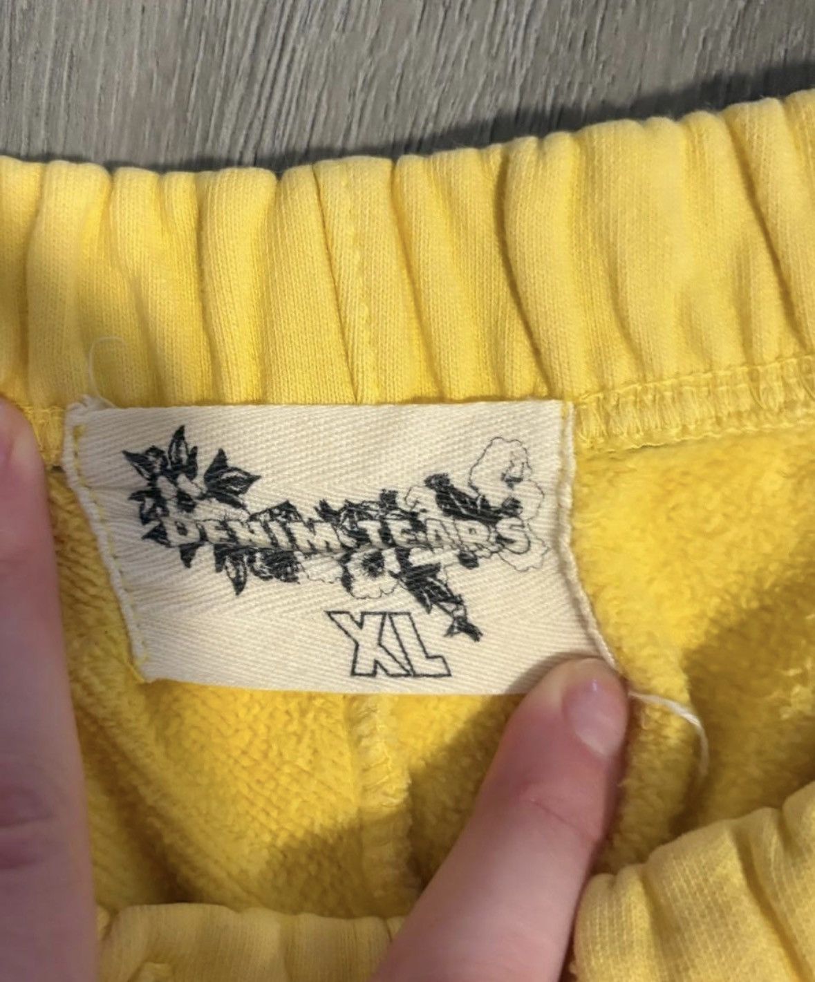 DENIM TEARS RARE denim tears yellow and black sweatpants Size US 34 / EU 50 - 4 Thumbnail