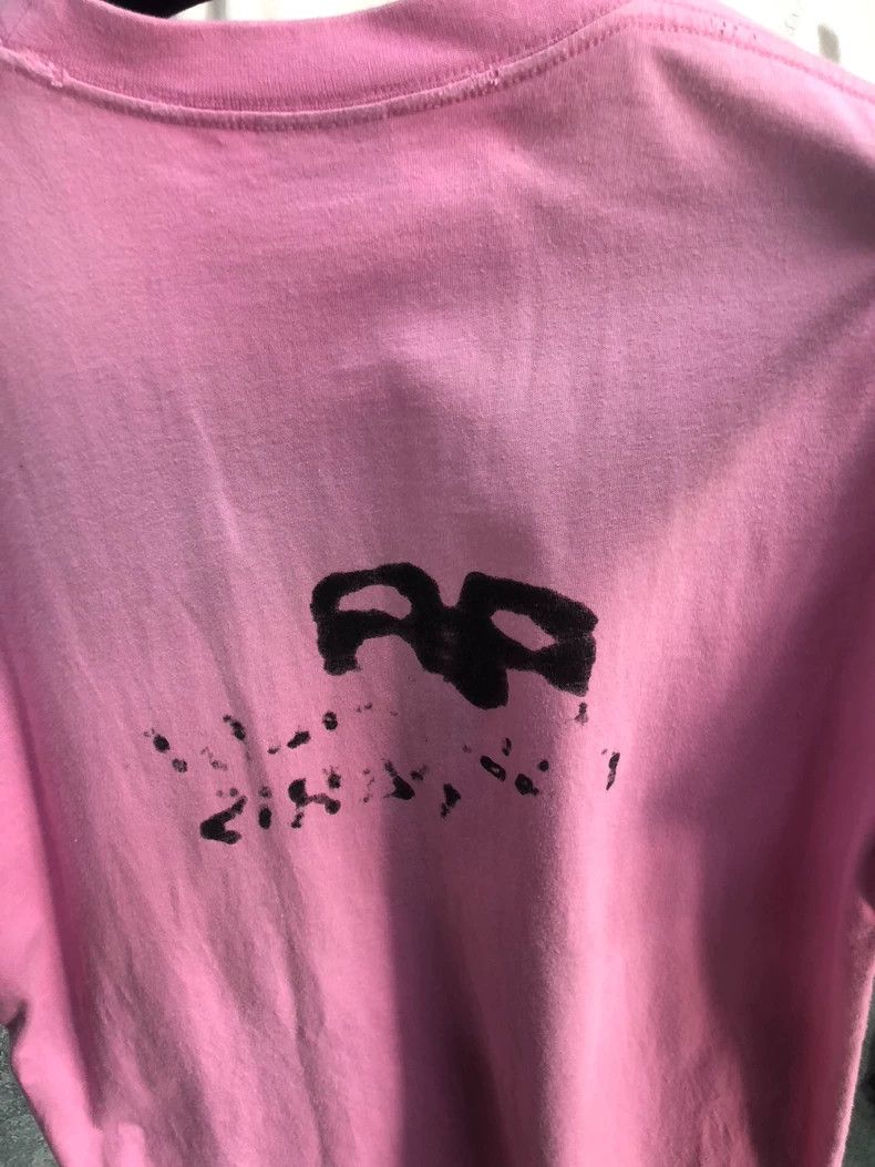 Balenciaga Balenciaga Pink graffiti short sleeve Size US M / EU 48-50 / 2 - 4 Thumbnail
