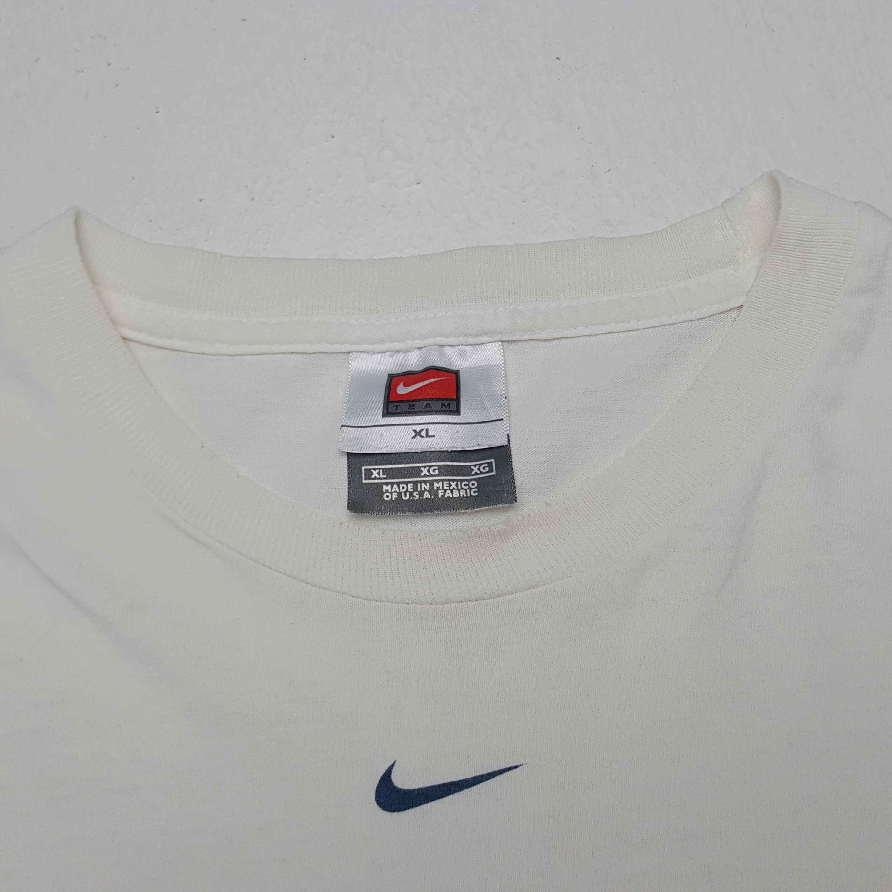 Champion × Nike × Vintage Vintage Nike x Champions Tshirt Size US XXL / EU 58 / 5 - 4 Thumbnail