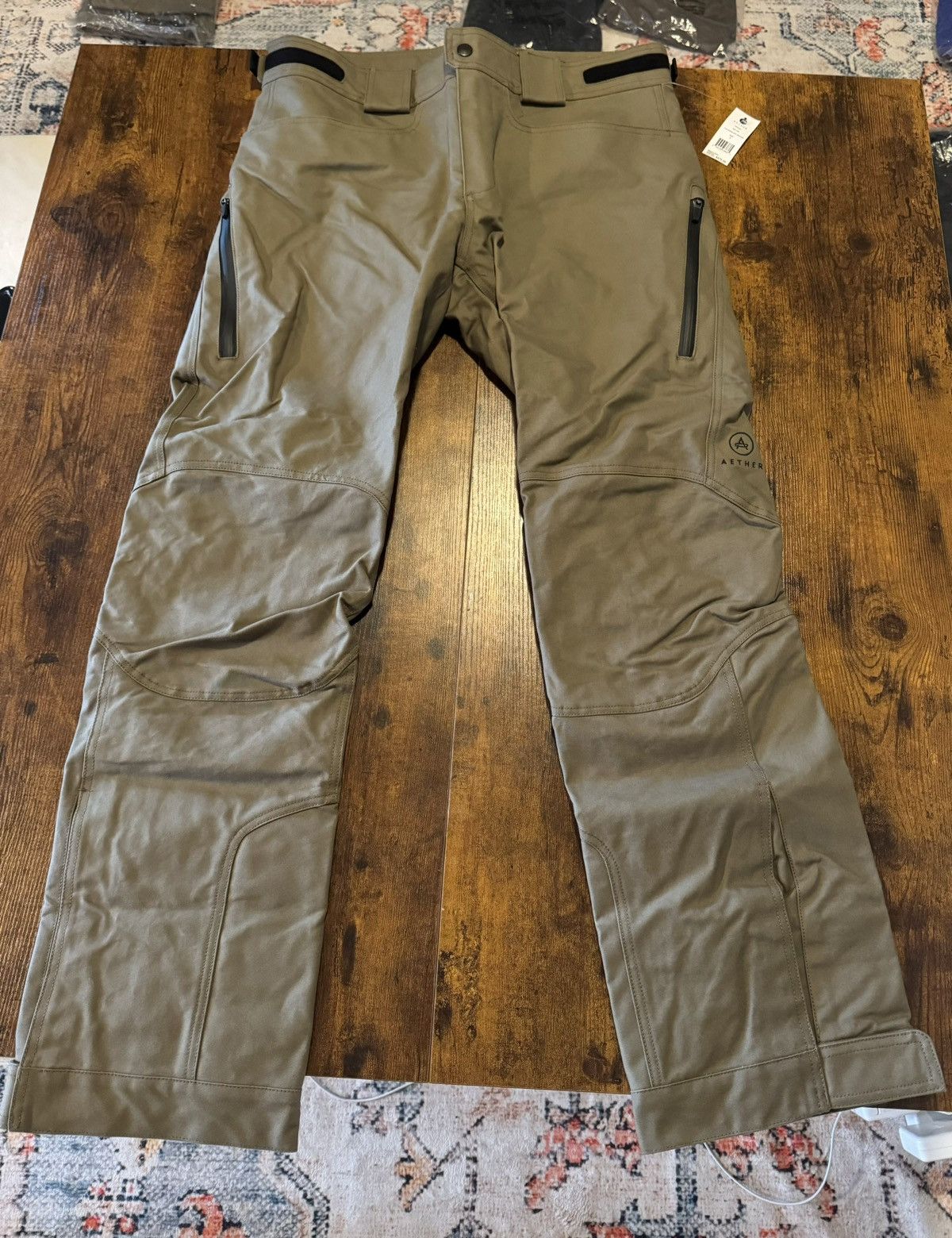 Aether Apparel Aether Range L Ski pants in Overland Brown Size US 34 / EU 50 - 1 Thumbnail