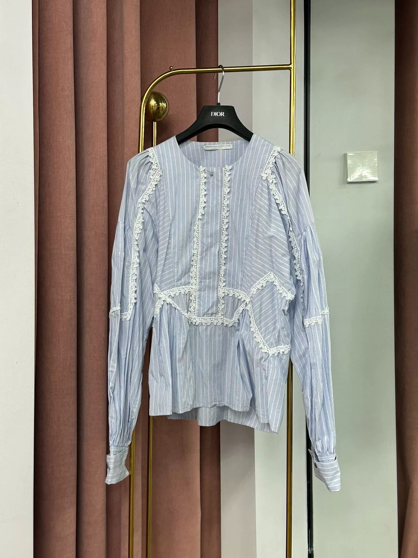 Ermanno Scervino Ermanno Scervino Blue Striped Floral Embroidery Shirt Size S / US 4 / IT 40 - 1 Thumbnail