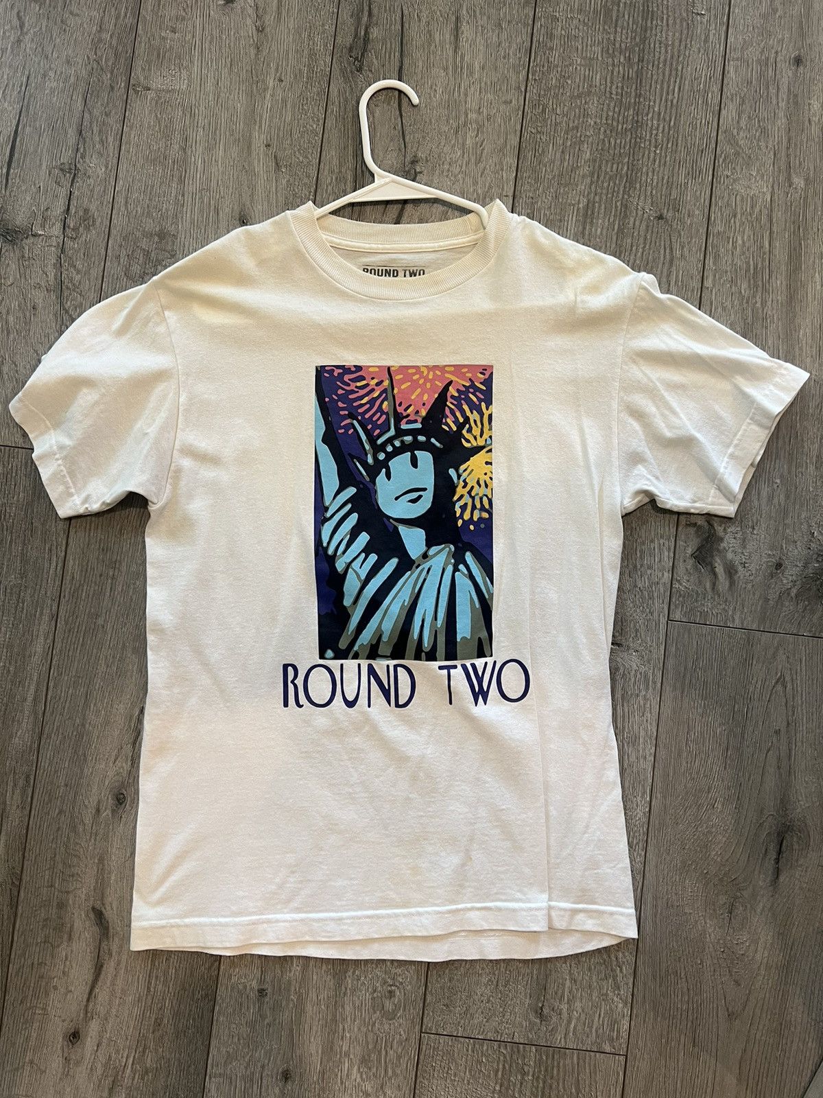 Round Two × Vintage SS19 NYC Statue of Liberty T Shirt Size US M / EU 48-50 / 2 - 1 Thumbnail