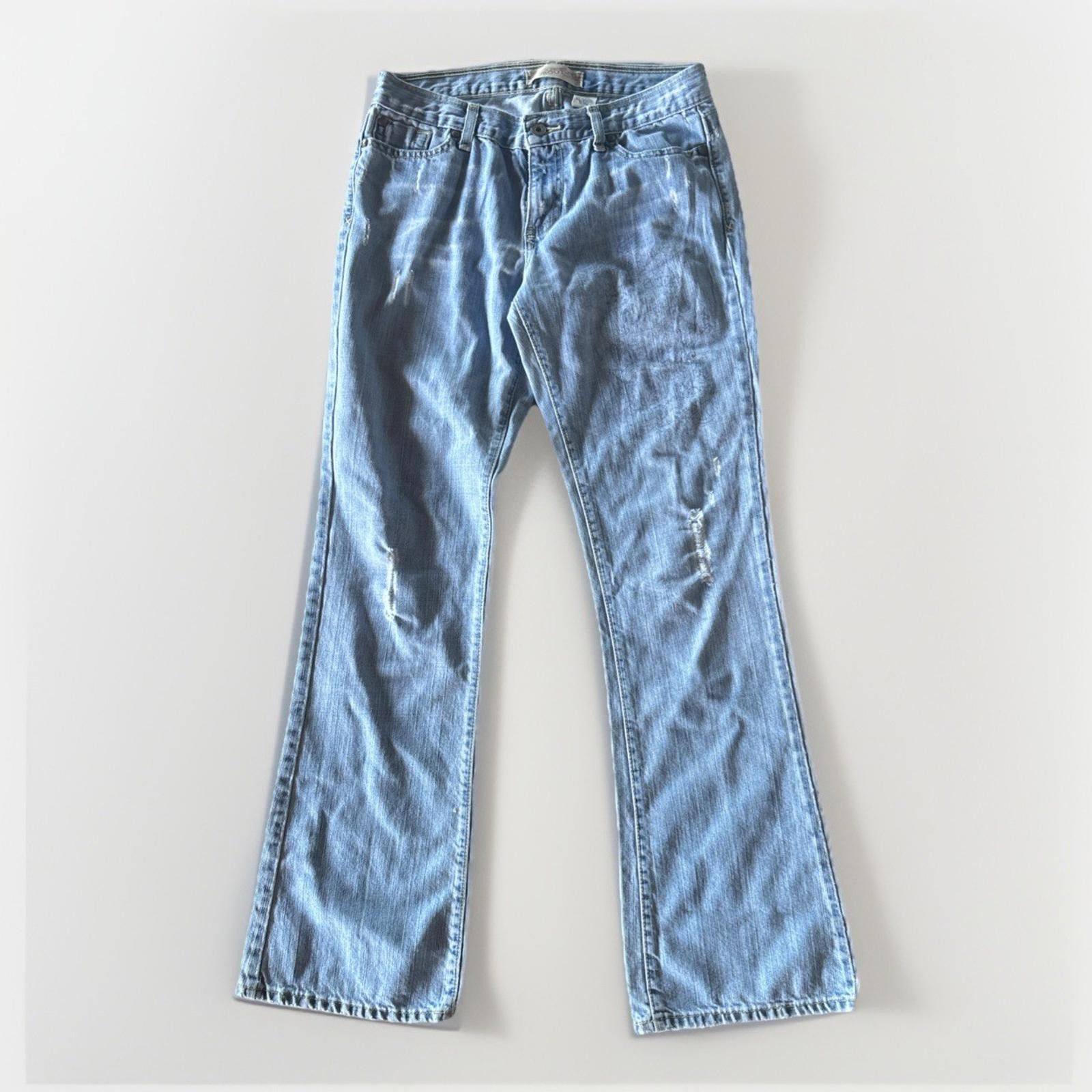 Old Navy Vintage Old Navy Y2K Boot Cut Jeans Womens Size 6 VTG Size 28" / US 6 / IT 42 - 1 Thumbnail