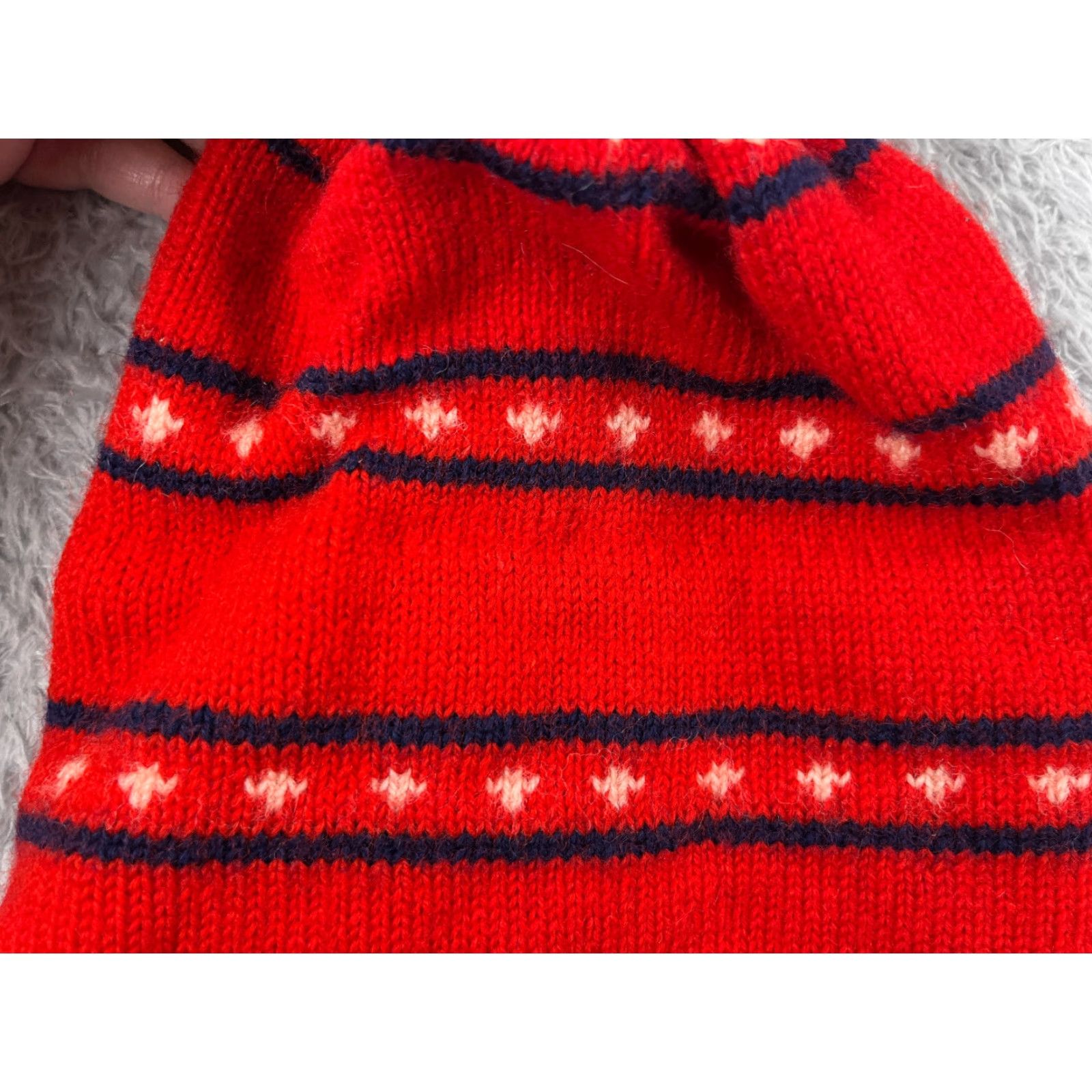 The Mountain The Mountain Lid Beanie Toque Womens One Size Red White Stripe Wool Ski Size ONE SIZE - 2 Thumbnail
