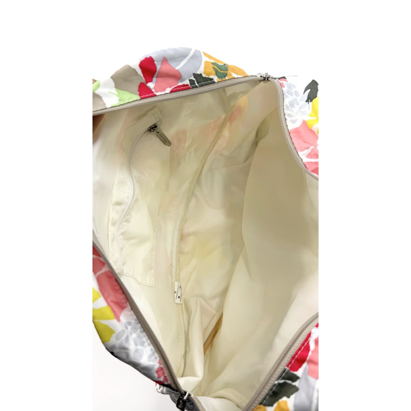 LeSportsac LeSportsac Duffle Bag Womens Floral Nylon Tote Travel Shoulder P... Size ONE SIZE - 4 Thumbnail