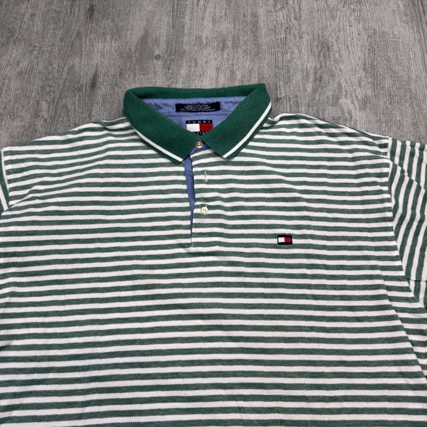 Tommy Hilfiger VINTAGE Tommy Hilfiger Polo Shirt Men 2XL Green White Striped 90s Casual All Seasons Size US XXL / EU 58 / 5 - 2 Thumbnail