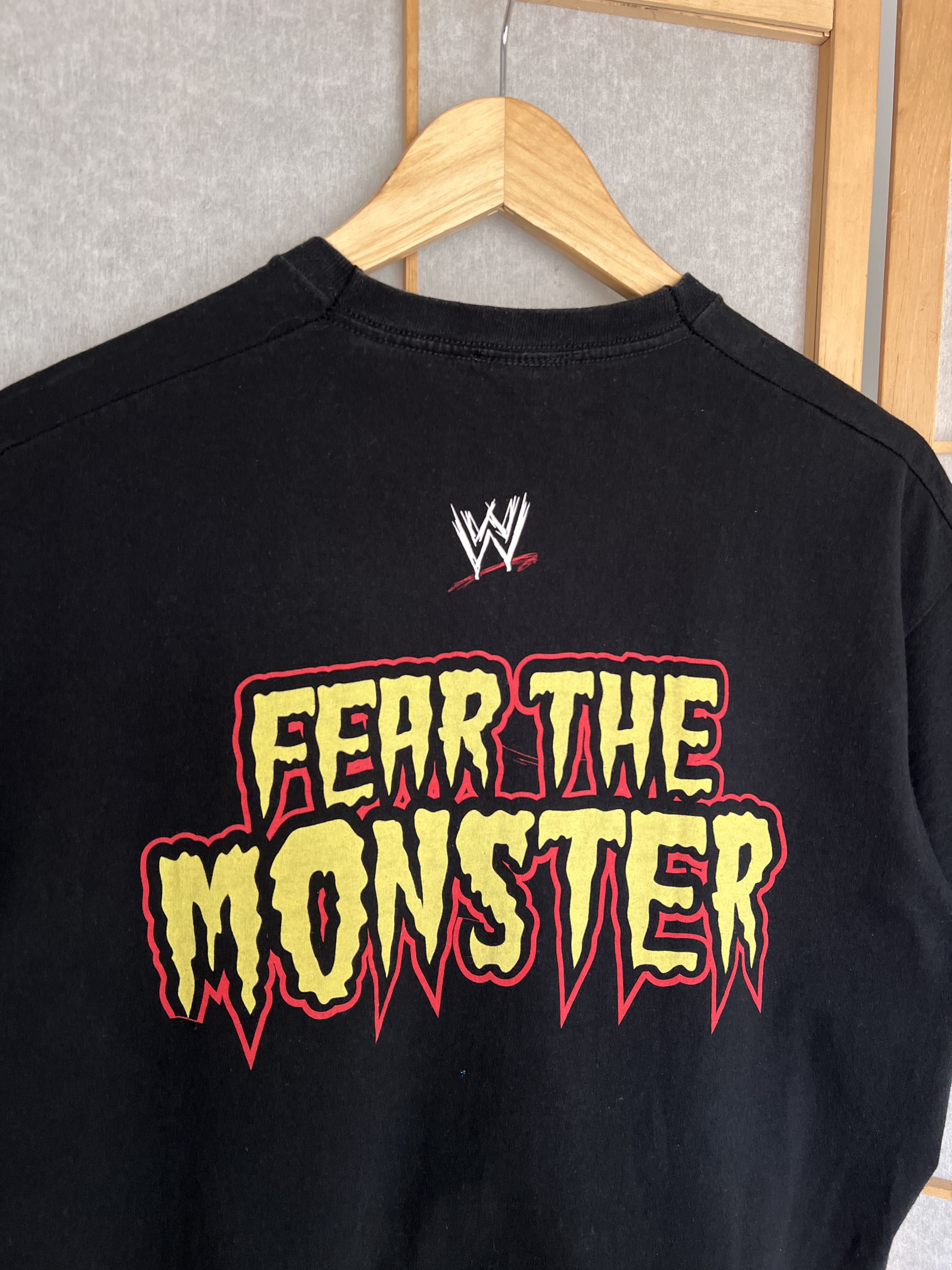 WWE Crazy! WWE Kane Wrestling VTG 2007 big face printed t shirt Size US L / EU 52-54 / 3 - 4 Thumbnail