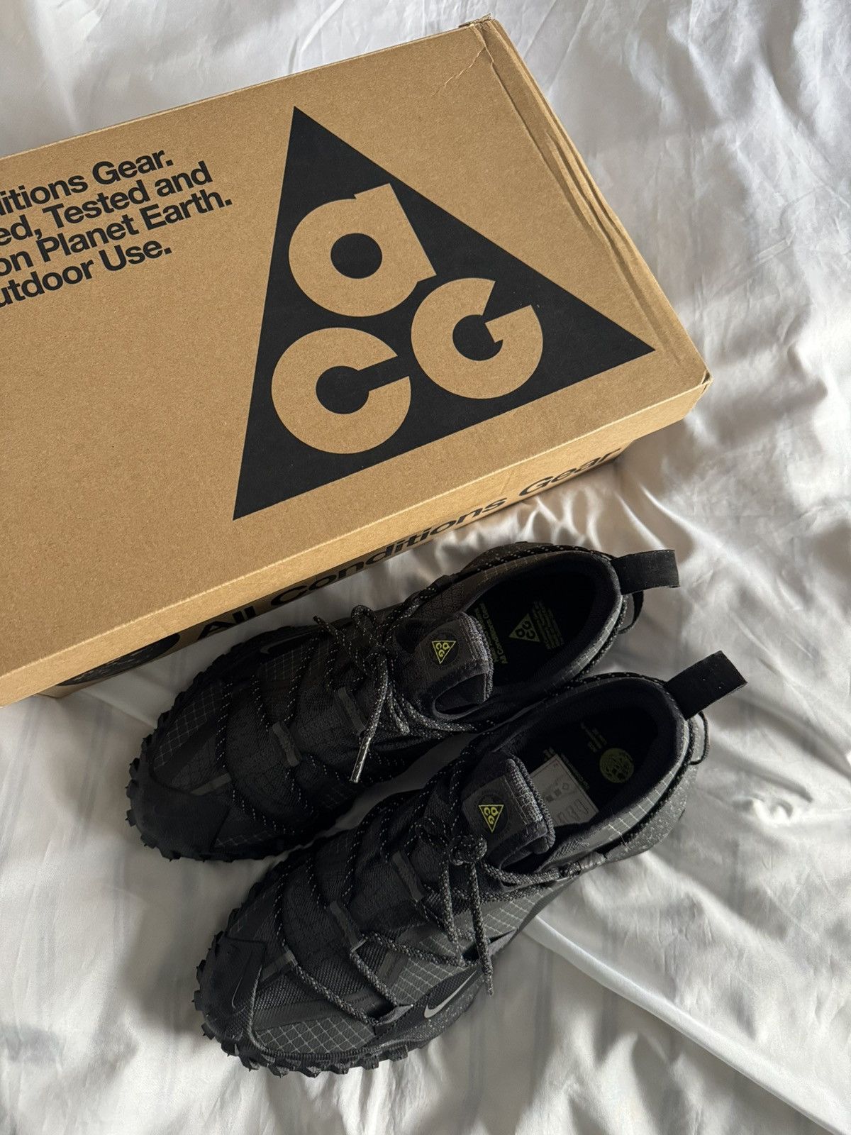 Nike ACG Nike acg Mountain fly low gtx Size US 10 / EU 43 - 2 Thumbnail