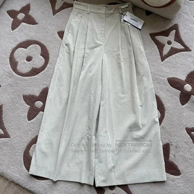 Max Mara MaxMara Women's Casual Cotton Trousers in White . Size 22" - 4 Thumbnail