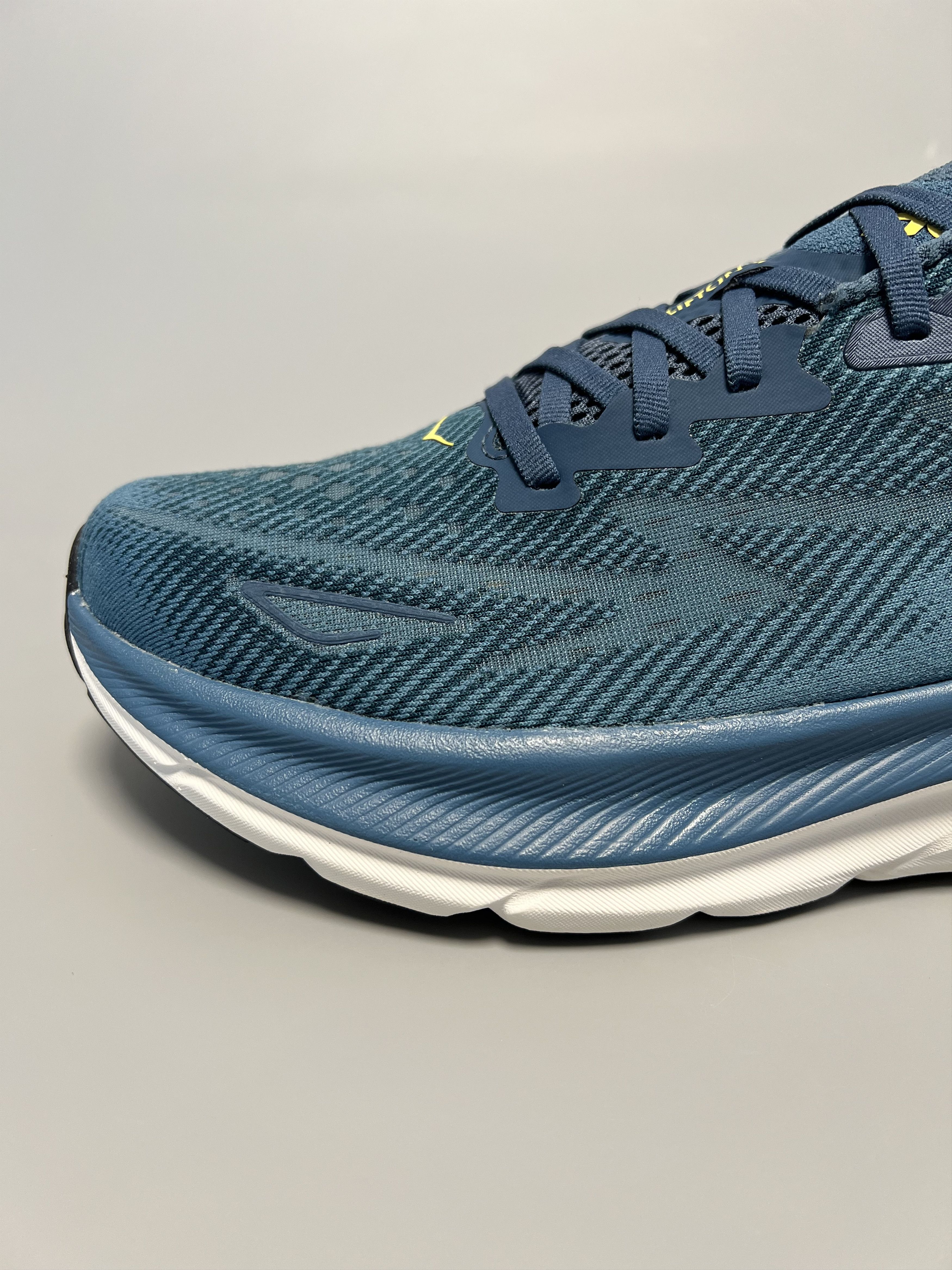 Hoka 10.5D Hoka One One Clifton 9 Running Shoes Walking Gym Size US 10.5 / EU 43-44 - 8 Thumbnail