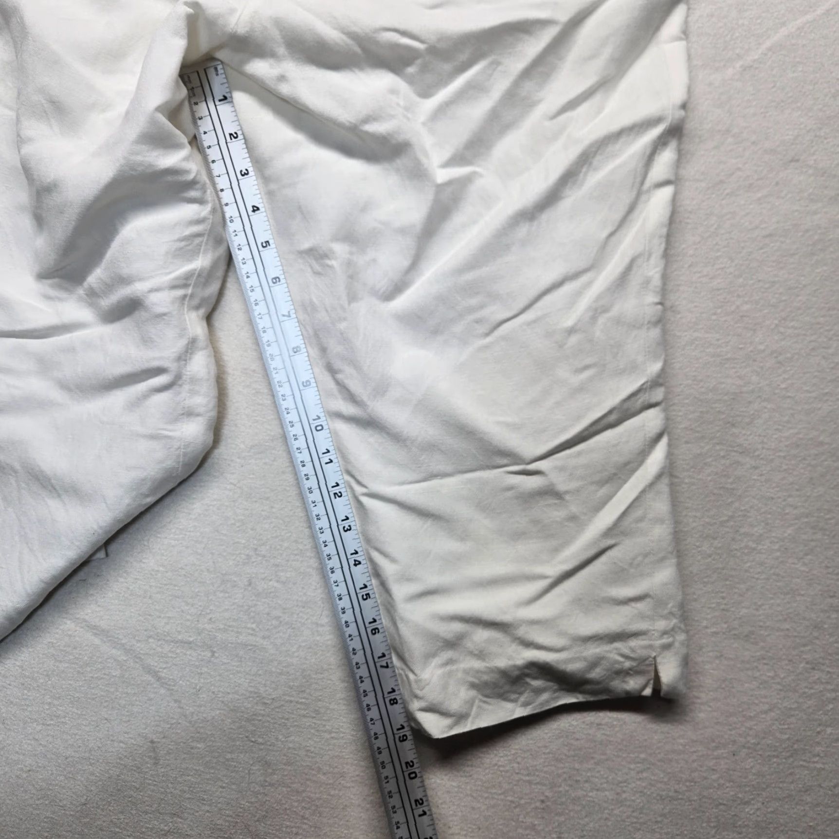 Vintage VINTAGE David N. Cropped Pants Woman 14 Ivory Linen Blend High Rise Front Pleated Zipper Cropped Cropped Pattern Solid Dress Pant Women Size 36" / US 14 / IT 50 - 5 Thumbnail