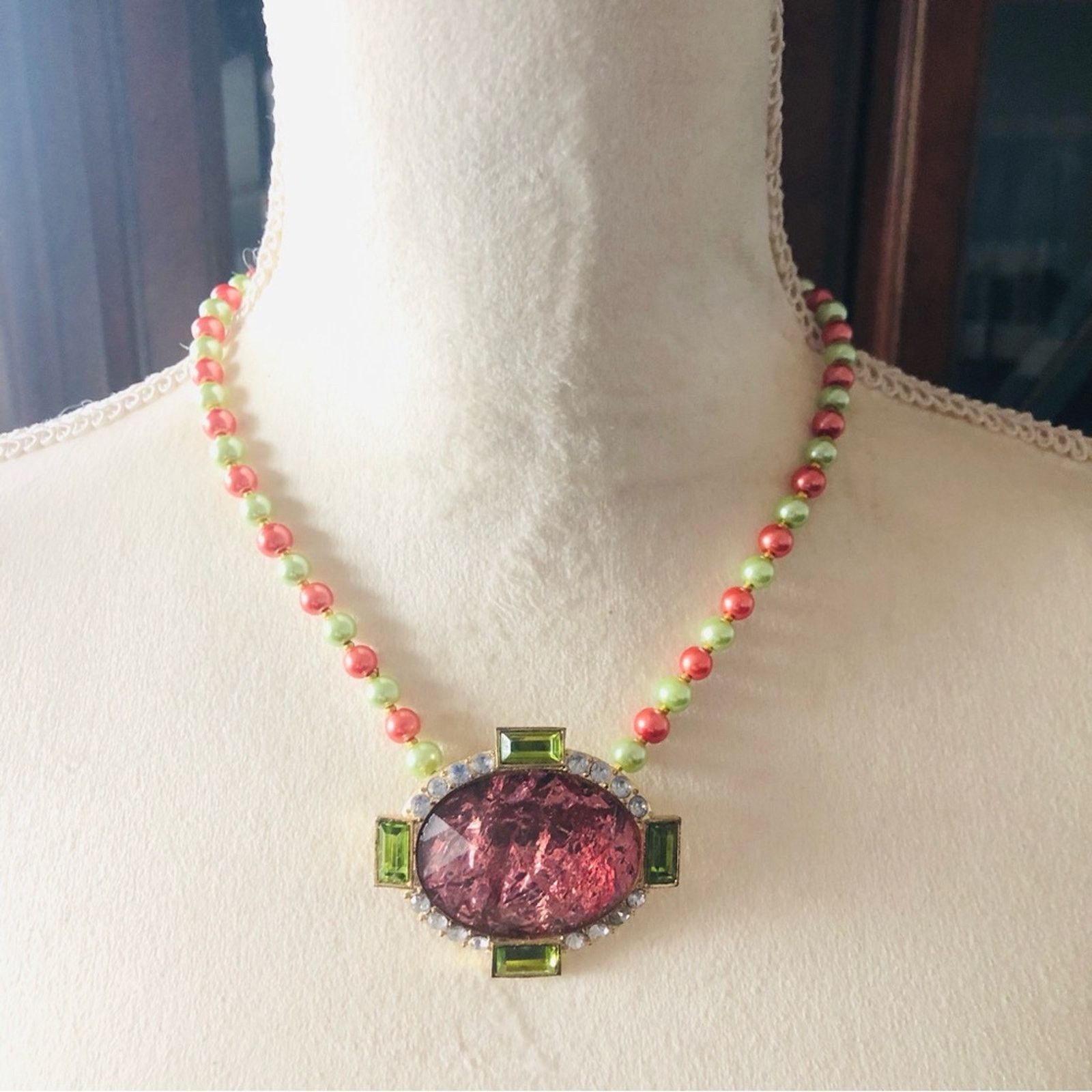 Handmade Handcrafted repurpose oval dome crackle glass Pearl necklace Size ONE SIZE - 3 Thumbnail