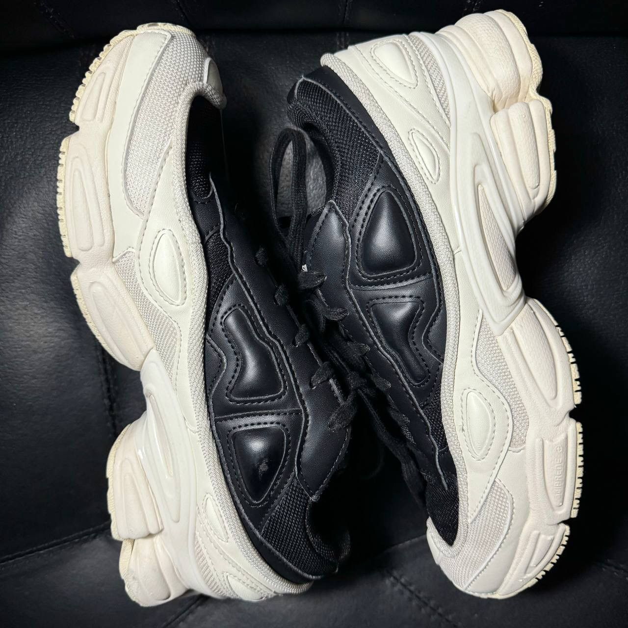 Adidas × Raf Simons Adidas Raf Simons ozweego Cream White FW18 Size US 7.5 / EU 40-41 - 5 Thumbnail