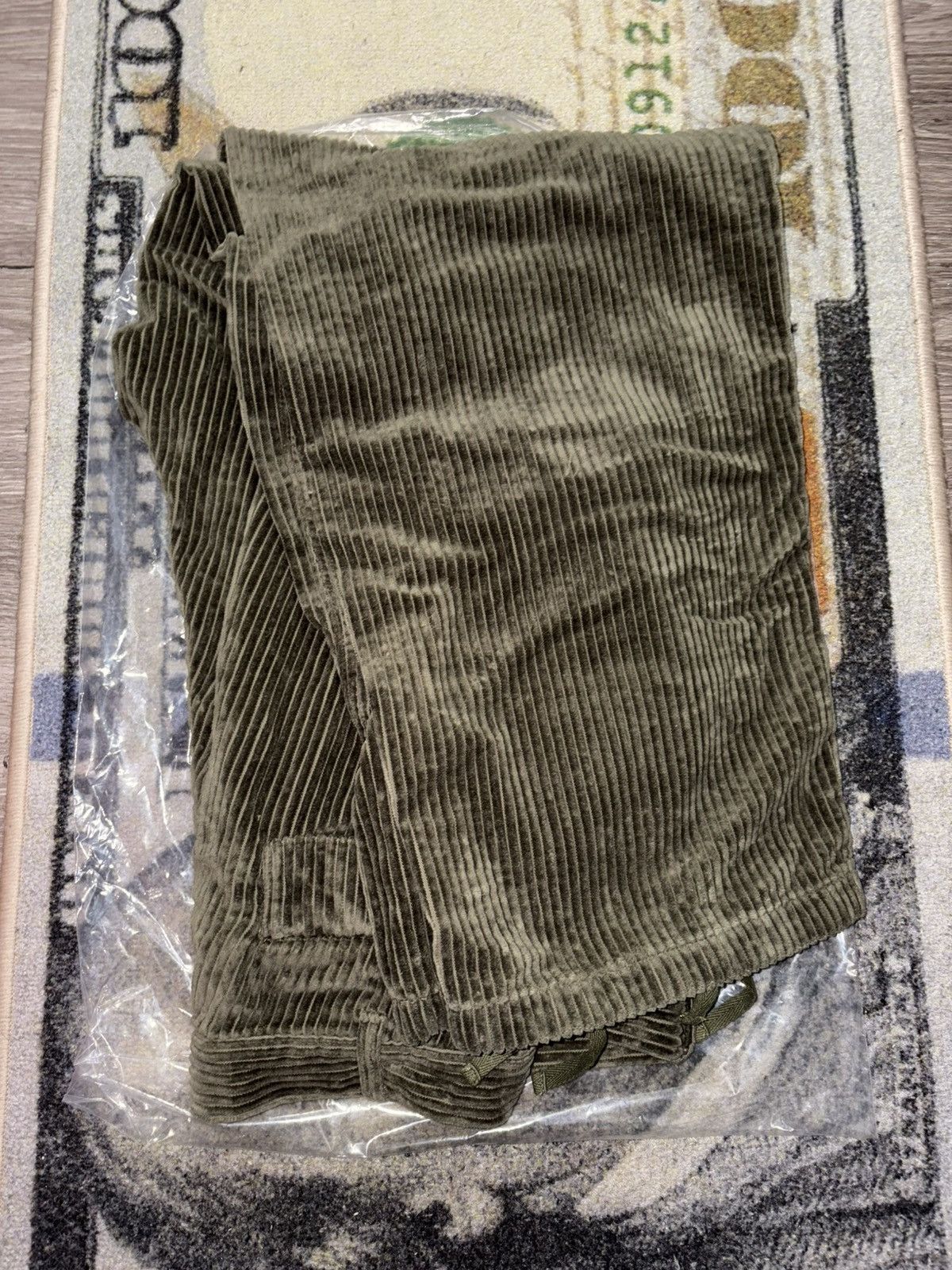 Supreme Supreme Wide Wale Corduroy Cargo Pant Size US 36 / EU 52 - 3 Thumbnail