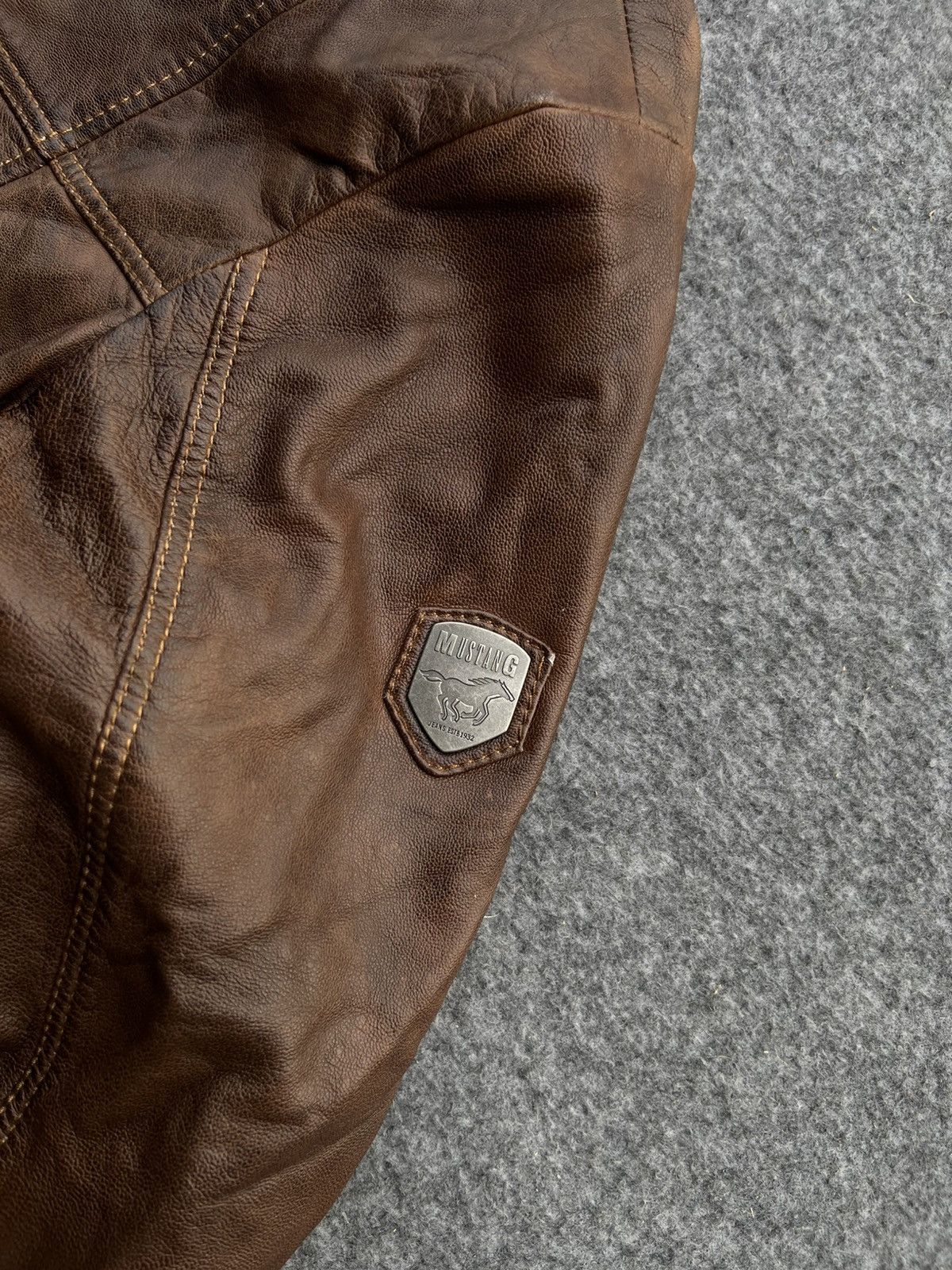Mustang Vintage Mustang brown Leather jacket 90s / oryginal / old / Size US XXL / EU 58 / 5 - 2 Thumbnail