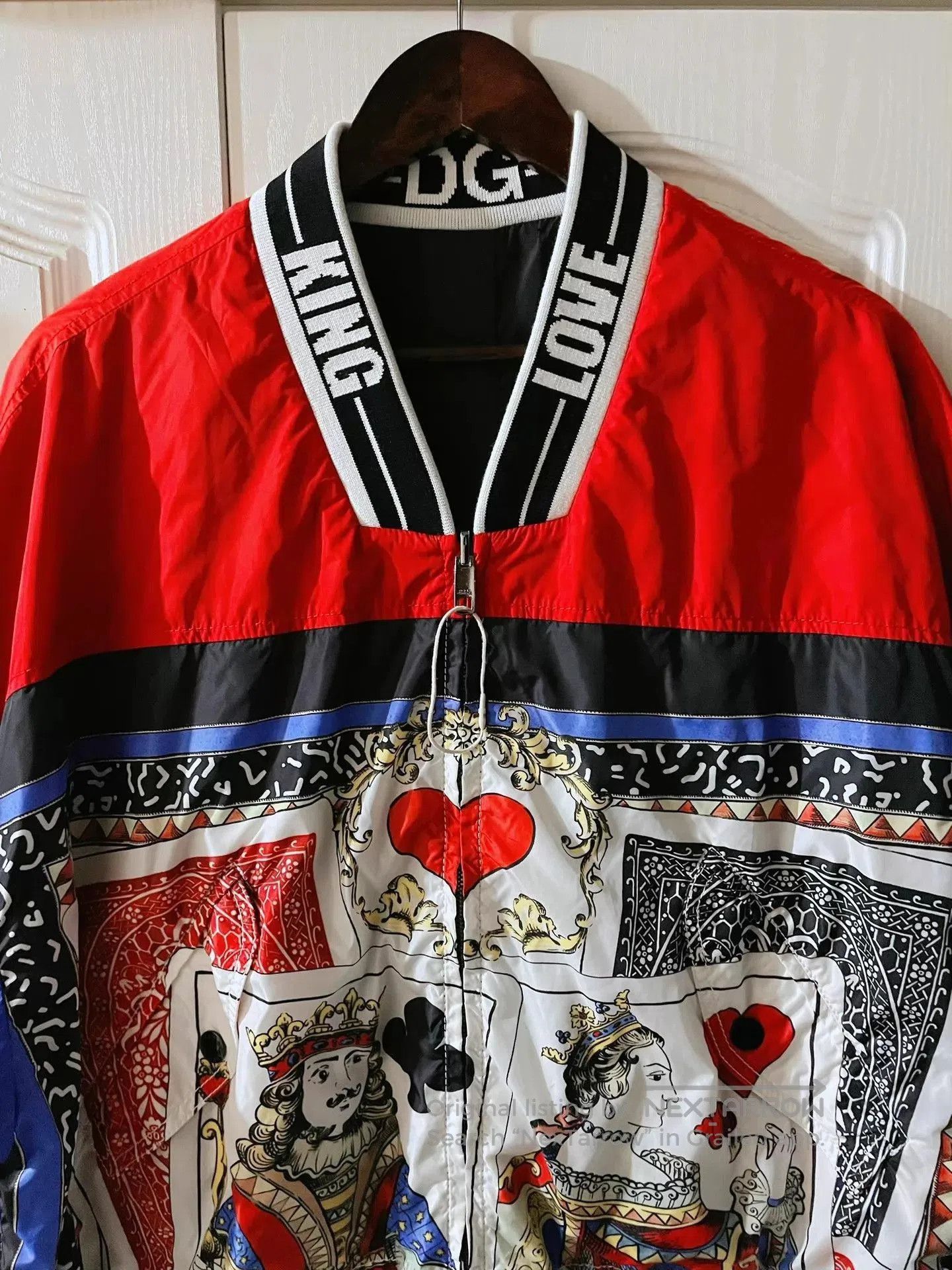 Dolce & Gabbana Multi-Colored Long Jacket with King & Queen Card Motifs. Size US M / EU 48-50 / 2 - 3 Thumbnail