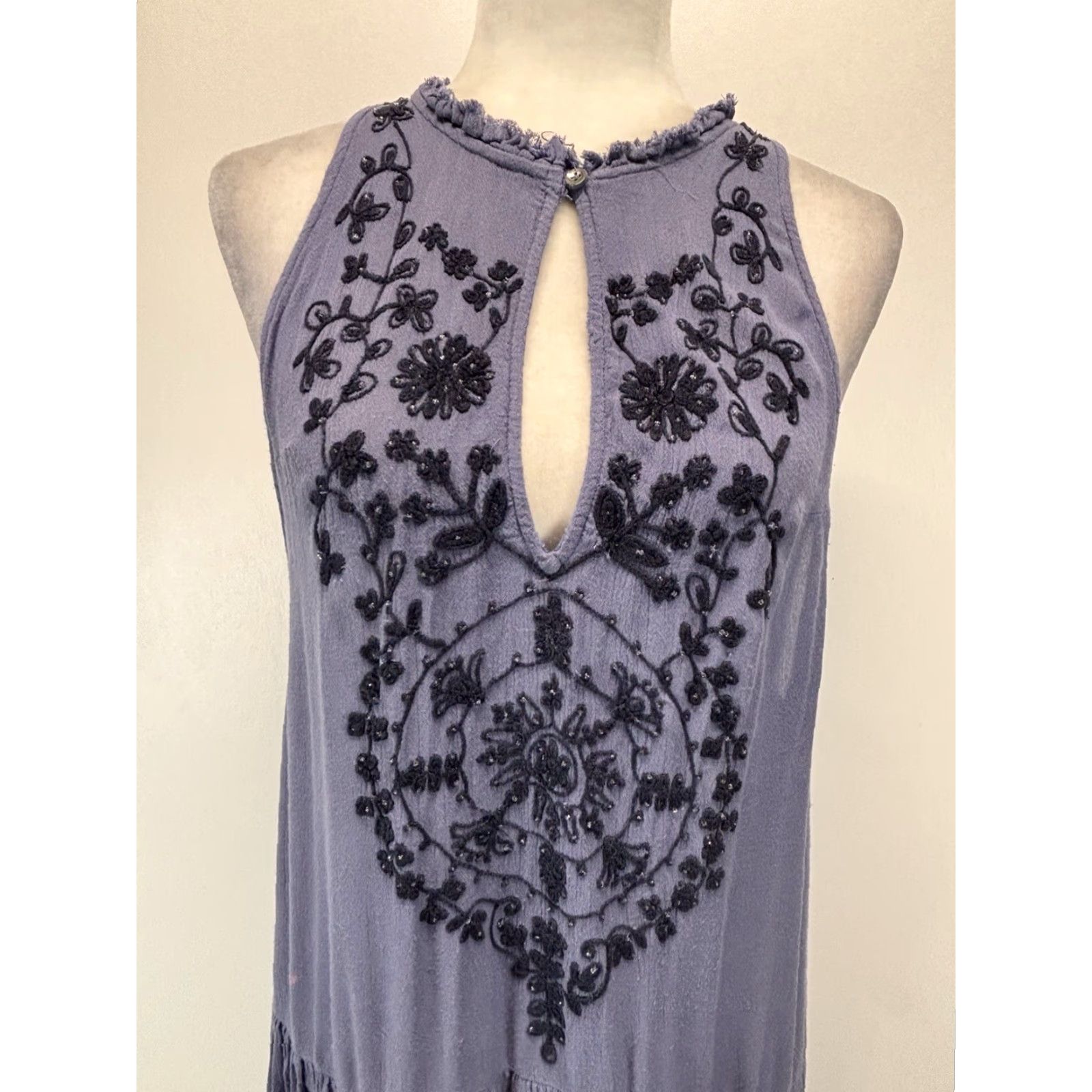 Free People FREE PEOPLE Bohemian Embroidered Midi Dress XS Blue Sleeveless Drop Waist Halter Womens Size XS / US 0-2 / IT 36-38 - 5 Thumbnail