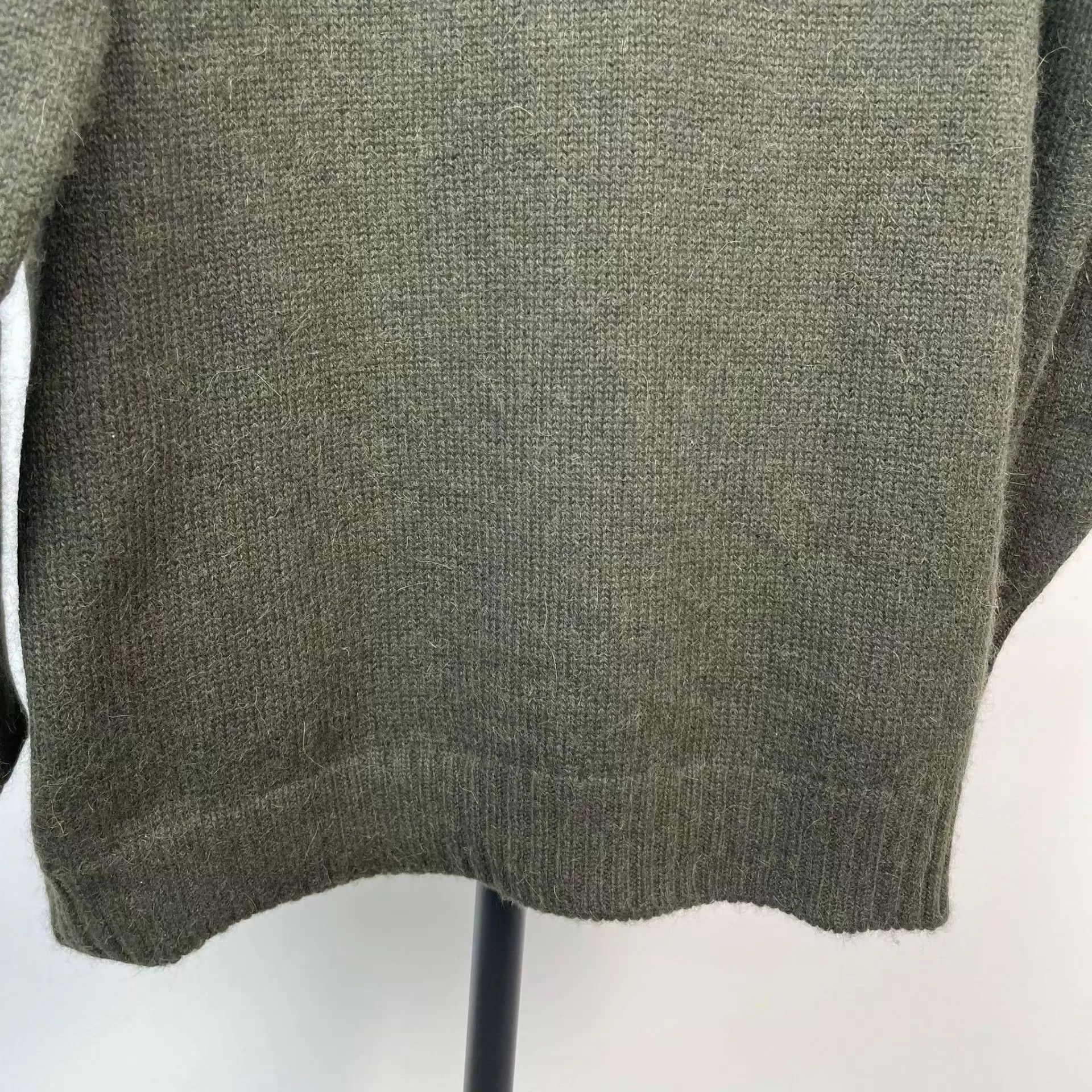 Prada Prada Green Sweater 260221CXHAB26 Size US M / EU 48-50 / 2 - 9 Thumbnail