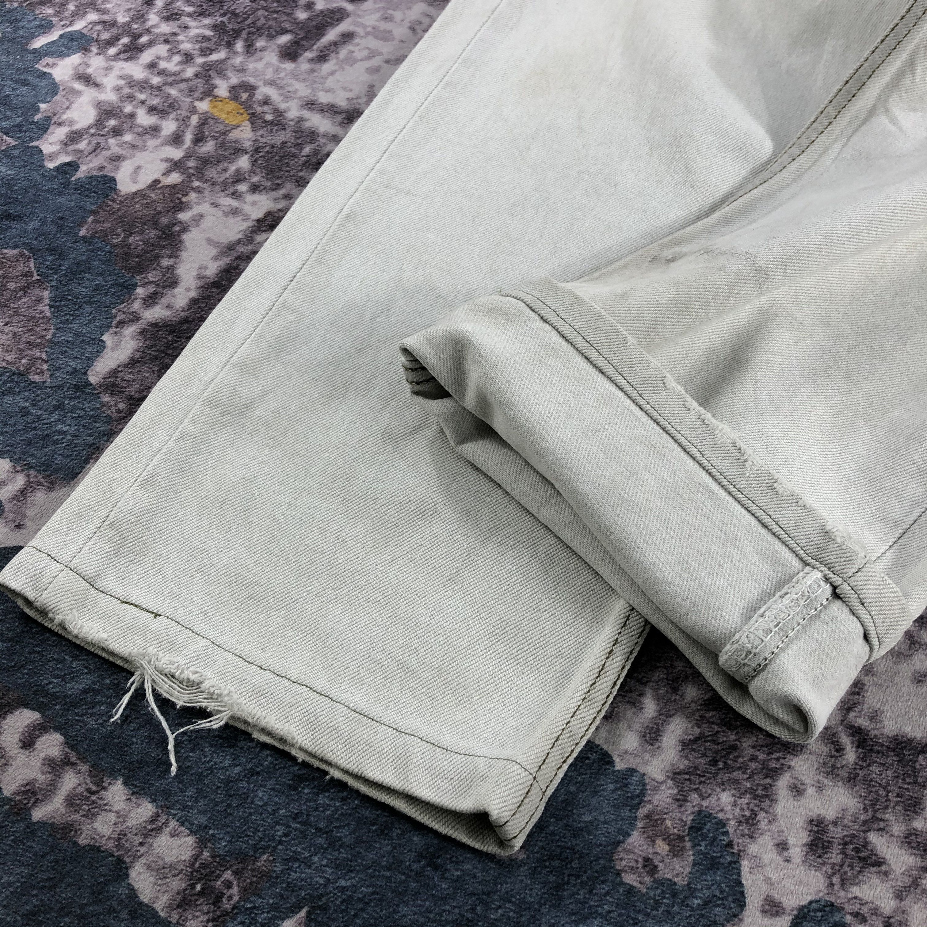 Levi's Vintage 90s Light Wash Levis 501 Jeans-JM2685 Size US 35 - 9 Thumbnail