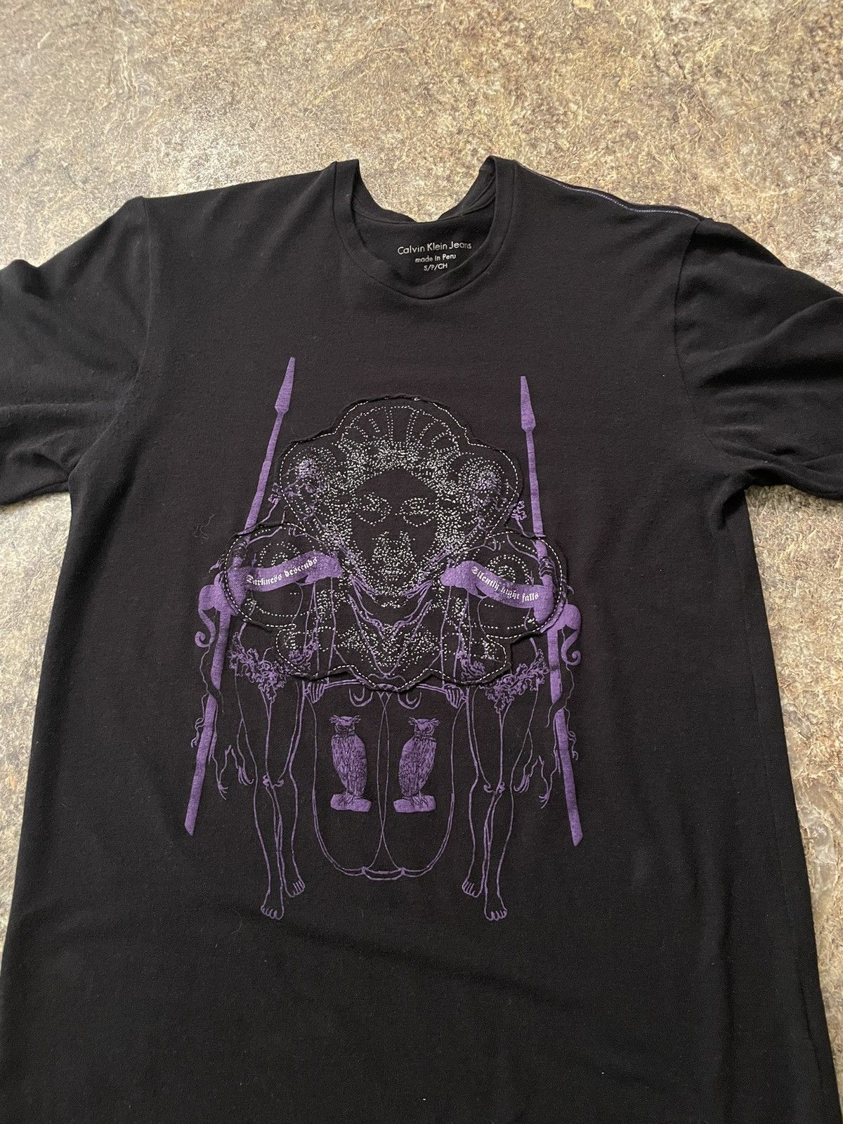 Calvin Klein Vintage Y2K Calvin Klein unisex goth stretch tee Size US S / EU 44-46 / 1 - 1 Thumbnail