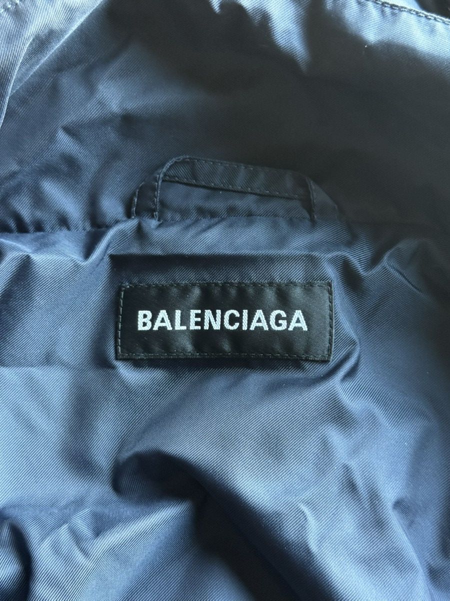 Balenciaga BALENCIAGA LANGUAGES NAVY WINDBREAKER JACKET Size US L / EU 52-54 / 3 - 3 Thumbnail