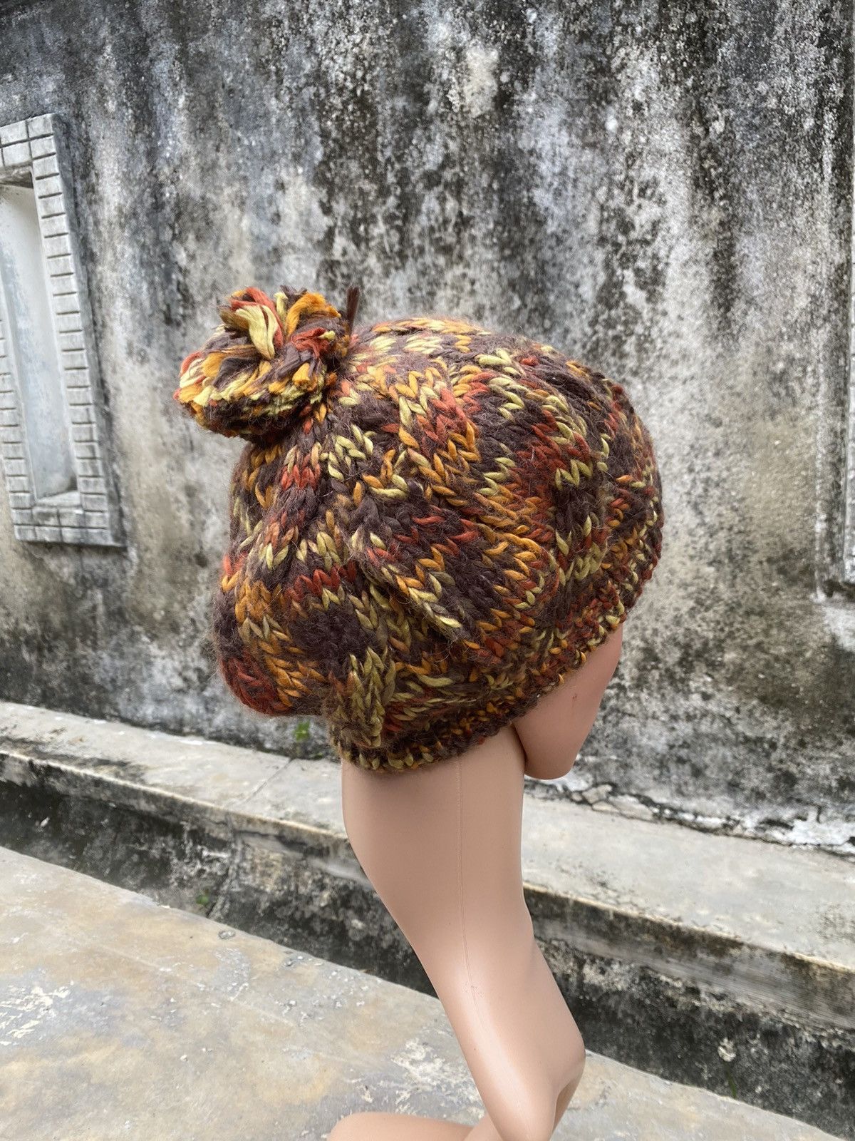 Other Amina Cable Knitted Snow Winter Cap Size ONE SIZE - 4 Thumbnail