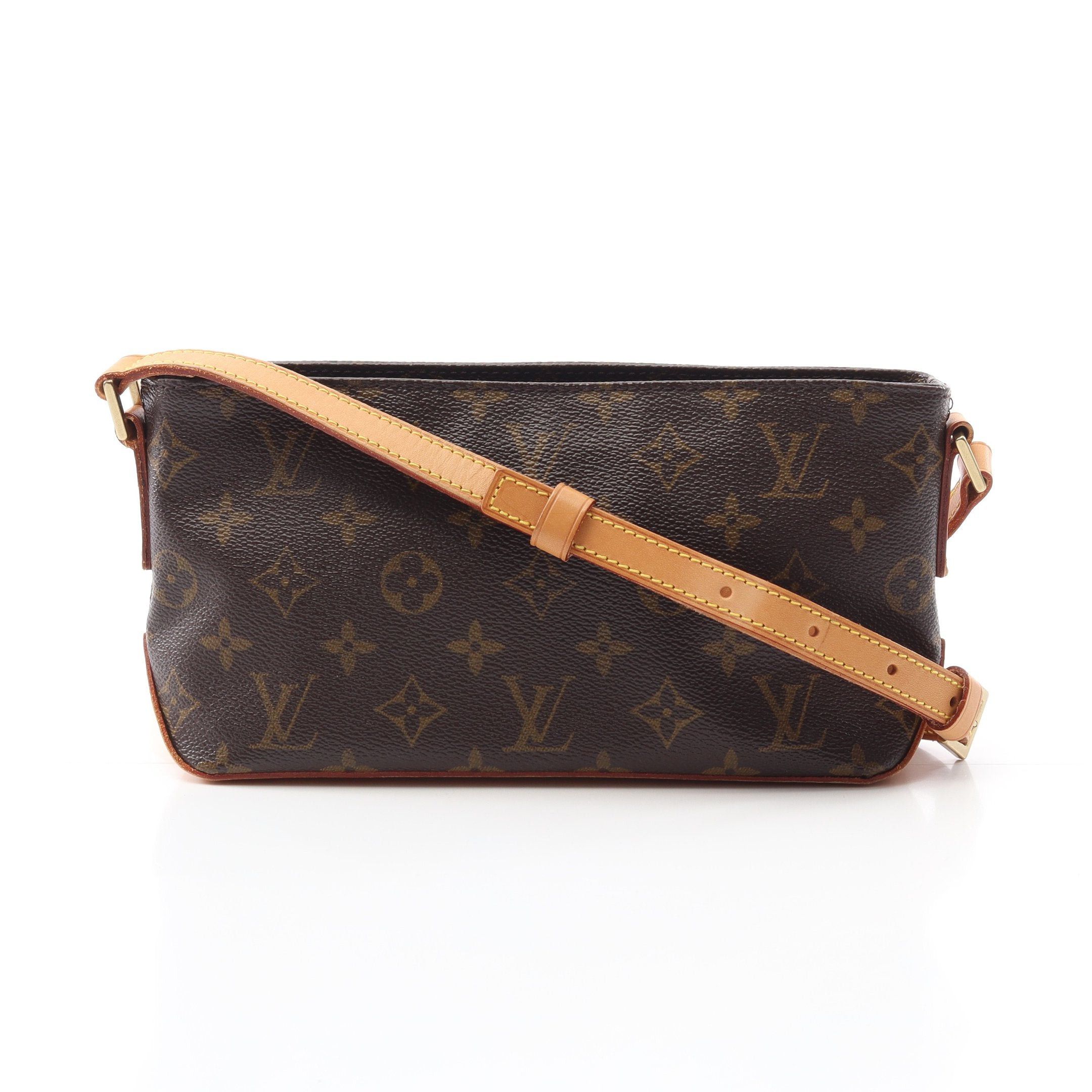 Louis Vuitton Louis Vuitton Trotteur Monogram Shoulder Bag Leather Brown Size ONE SIZE - 1 Thumbnail