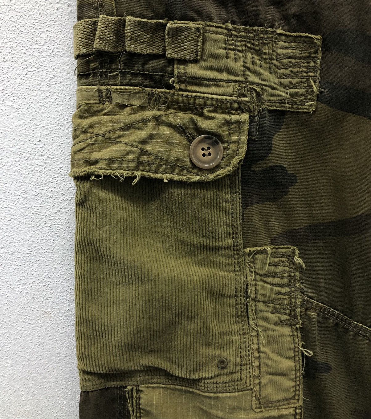 Japanese Brand Vintage Saves Stars Military Cargo Pants Size US 31 - 8 Thumbnail