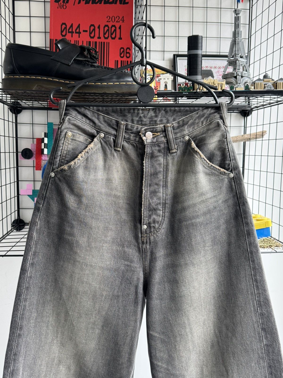 Japanese Brand Daisuke Tanabe Coffee Black Denim Trousers Destroyed Size 27" / US 4 / IT 40 - 4 Thumbnail