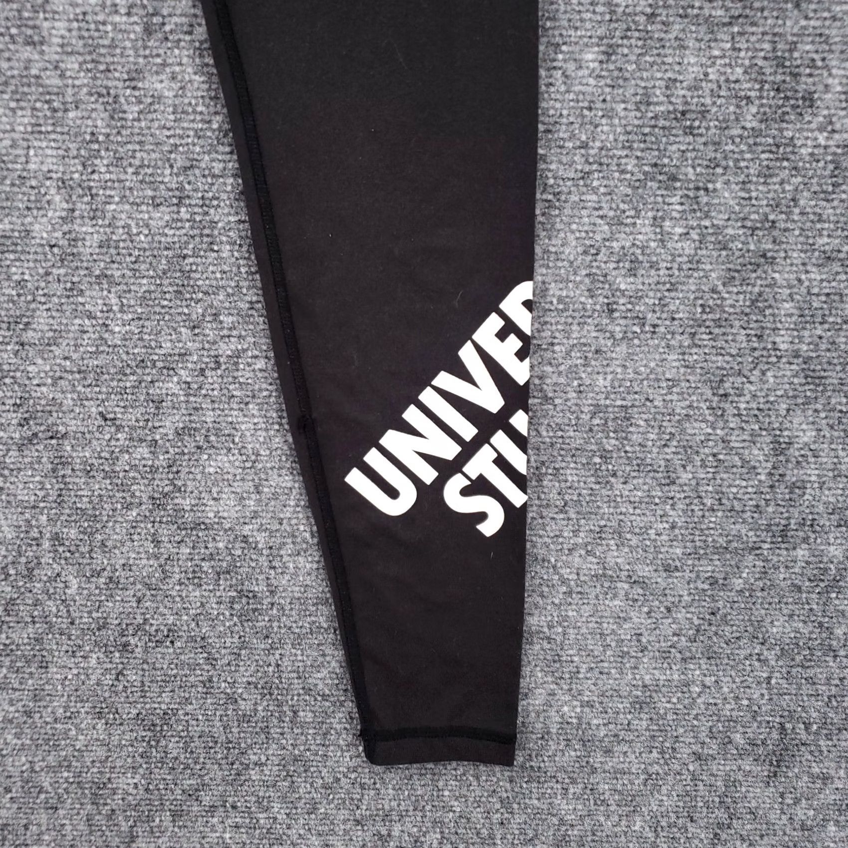Vintage Universal Studios Leggings Womens XS Black High Waist Active Yoga Gym Size 26" / US 2 / IT 38 - 4 Thumbnail