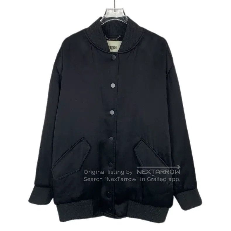 Fendi Fendi Black logo bow tie baseball jacket Size XS / US 0-2 / IT 36-38 - 1 Thumbnail