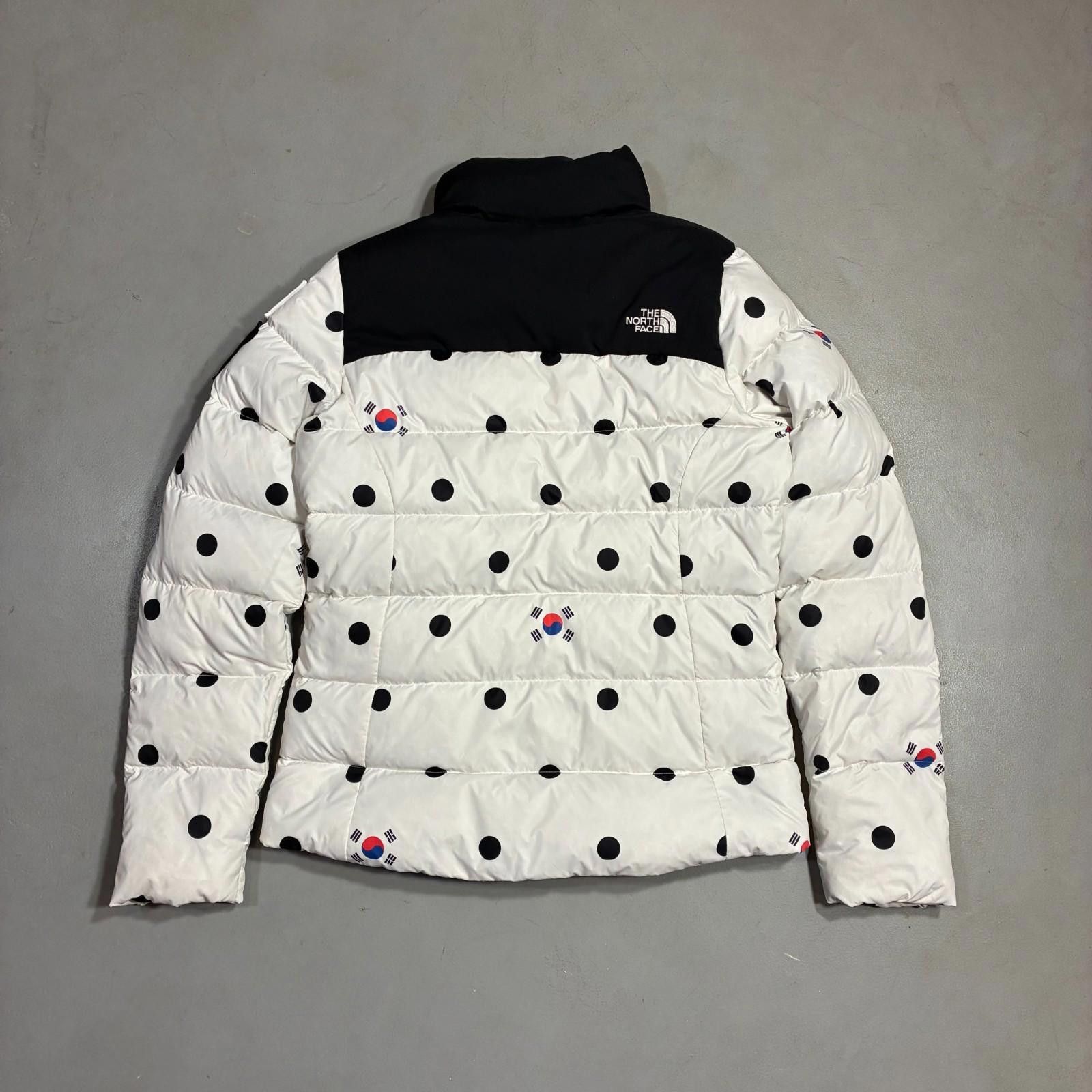 The North Face TNF x South Korea 1996 Retro Nuptse Puffer Jacket Women's S Size S / US 4 / IT 40 - 4 Thumbnail
