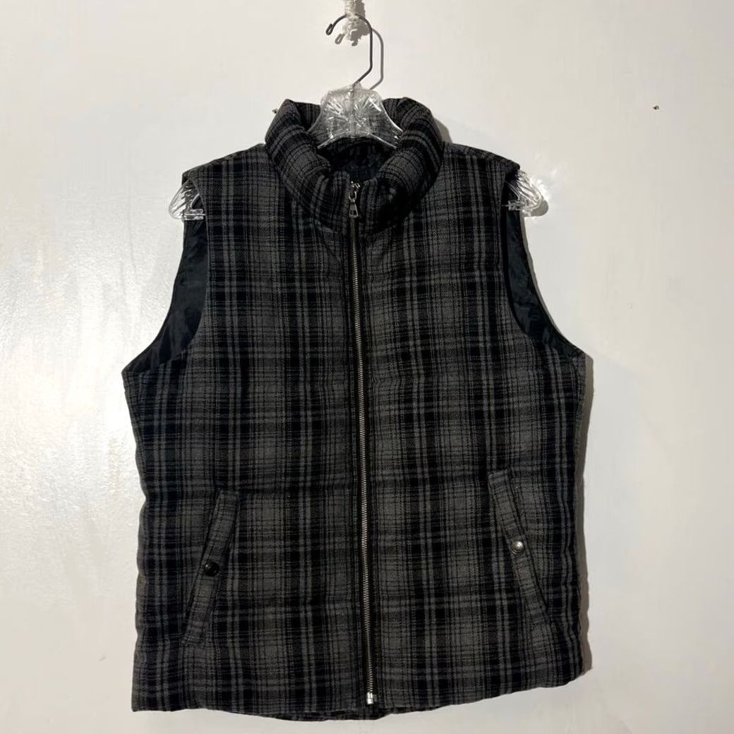 Uniqlo VINTAGE Uniqlo Puffer Vest Gray Black Plaid Wool Blend Full Zip Mens Size Large Size US L / EU 52-54 / 3 - 2 Thumbnail