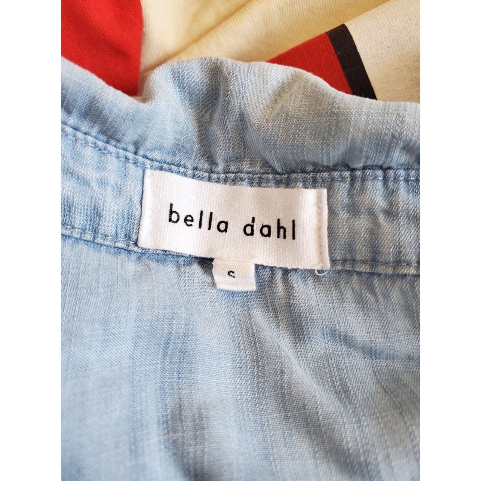 VINTAGE Bella Dahl Dip Dyed Tail Button Down Shirt Dipped SMALL Womens Shirt Multicolor Button-Up Tail Dip Dyed 90s?