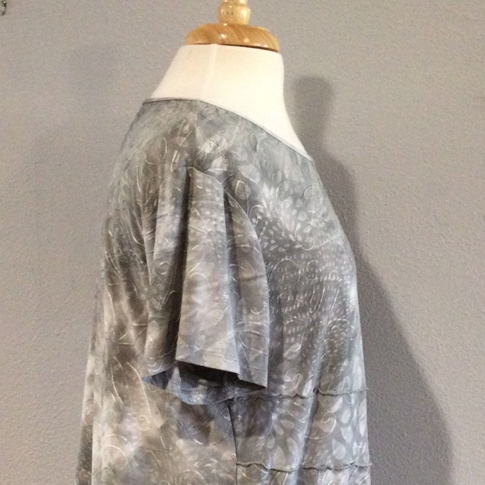 Vintage Sami & Jo Plus Gray & White Asymmetrical Women's Top Size 1X Size XL / US 12-14 / IT 48-50 - 6 Thumbnail