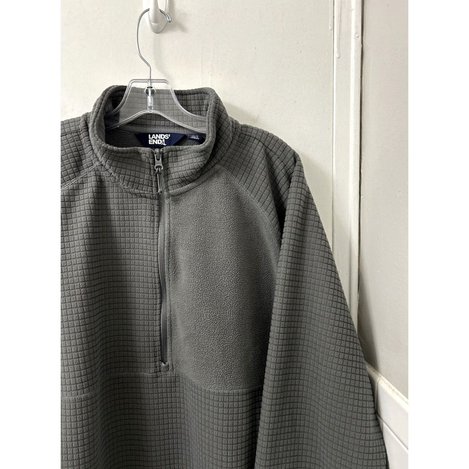 Lands' End Lands' End Mens XL Fleece Pullover 1/4 Zip Grid Knit Mock Neck Jacket L/S Gray Wool? Size US XL / EU 56 / 4 - 4 Thumbnail