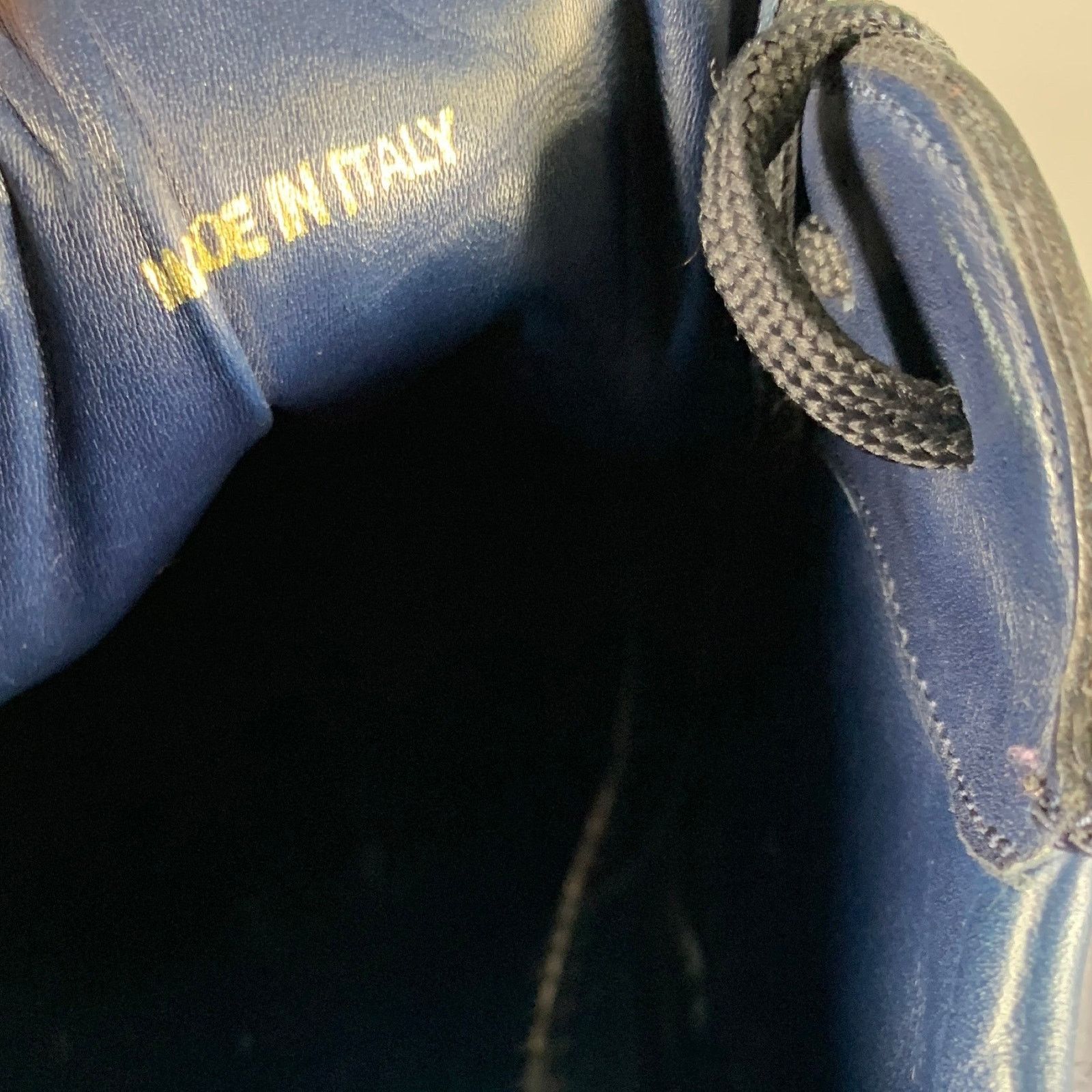 Prada Size 9 Navy Black Textured Leather Lace Up Sneakers Size US 9 / EU 42 - 7 Thumbnail
