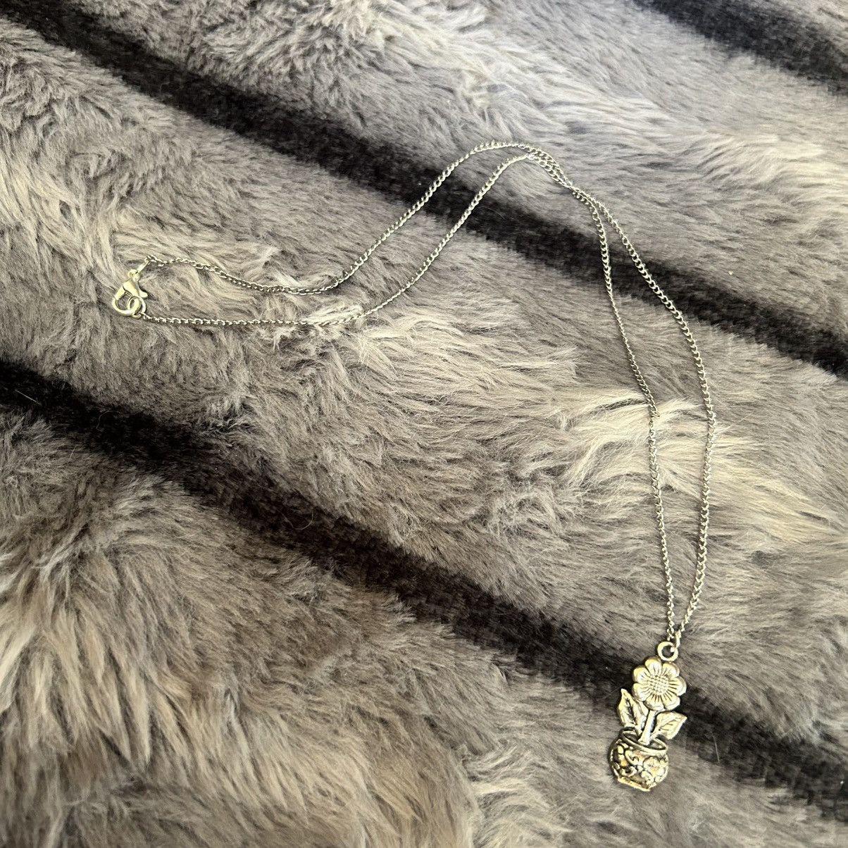 Handmade Handcrafted potted flower pendant on chain necklace Size ONE SIZE - 7 Thumbnail