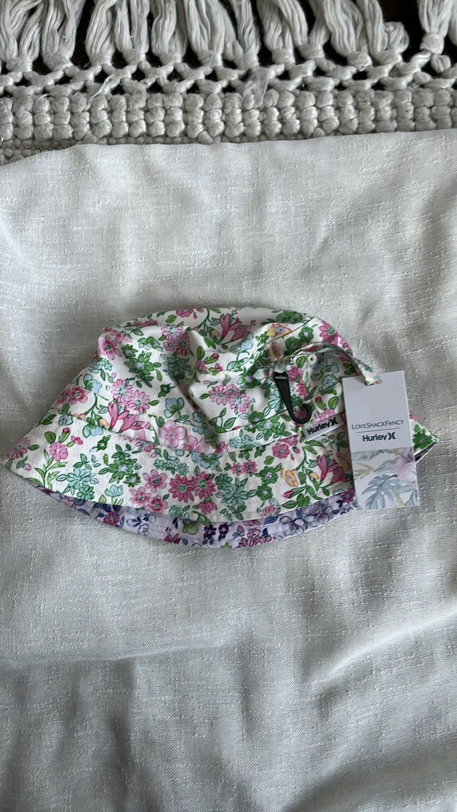 Hurley × LoveShackFancy NWT Loveshackfancy x Hurley bucket hat Size ONE SIZE - 1 Thumbnail
