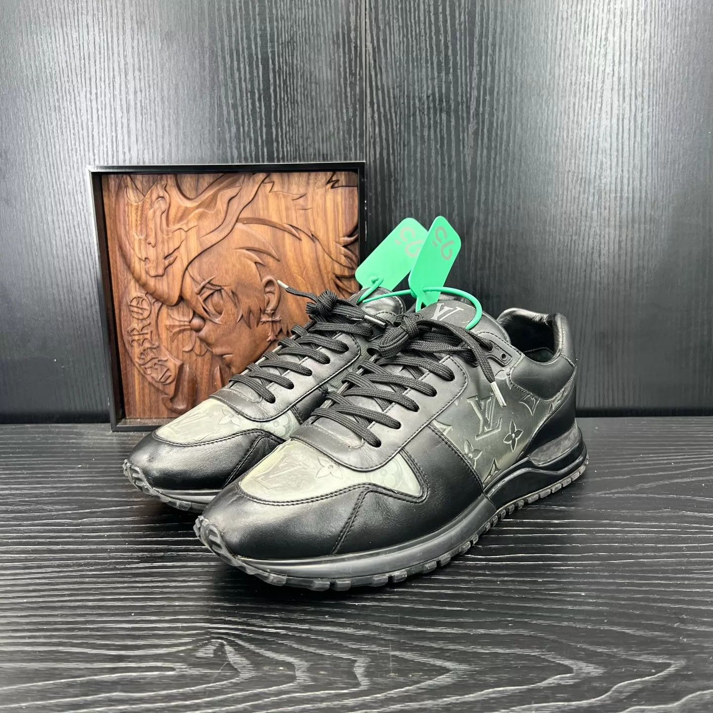 Louis Vuitton LV Run Away Black 7/41 (US/EU) Original Box Size US 8 / EU 41 - 1 Thumbnail