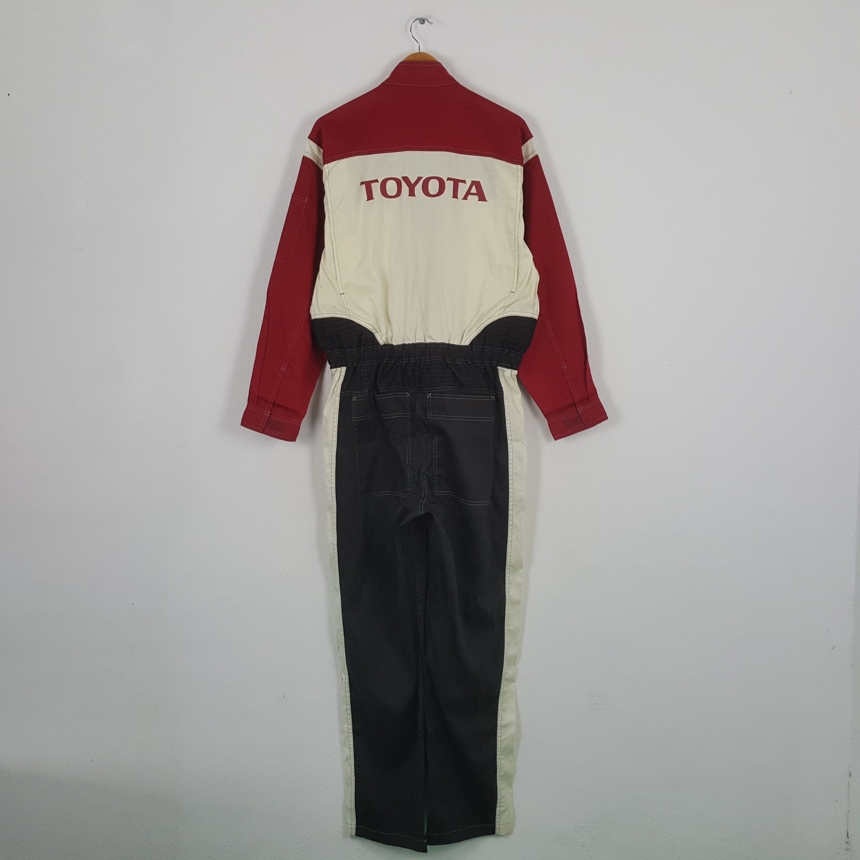 Japanese Brand Vintage Toyota Japanese Motorsport Racing Coverall RR19 Size US M / EU 48-50 / 2 - 1 Thumbnail