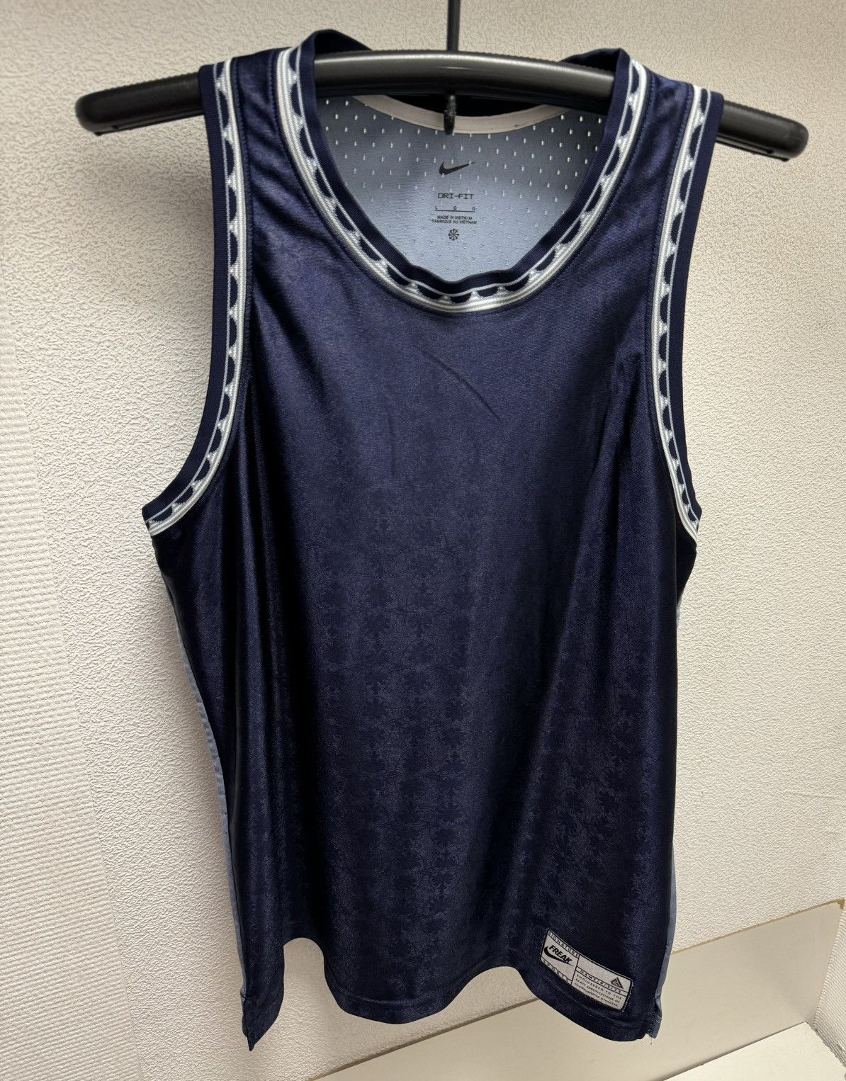 Nike Nike Greak Freak Giannis Antetokounmpo sleeveless L sz Size US L / EU 52-54 / 3 - 4 Thumbnail