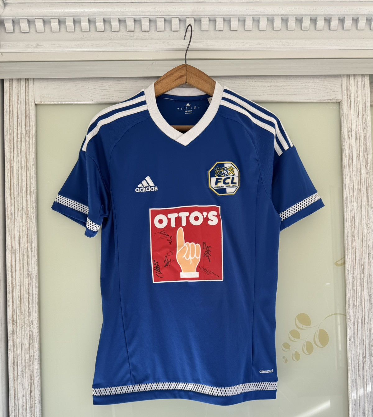 Adidas FC Luzern 2015-2016 Signed Home Soccer Jersey Football Shirt Size US S / EU 44-46 / 1 - 1 Thumbnail